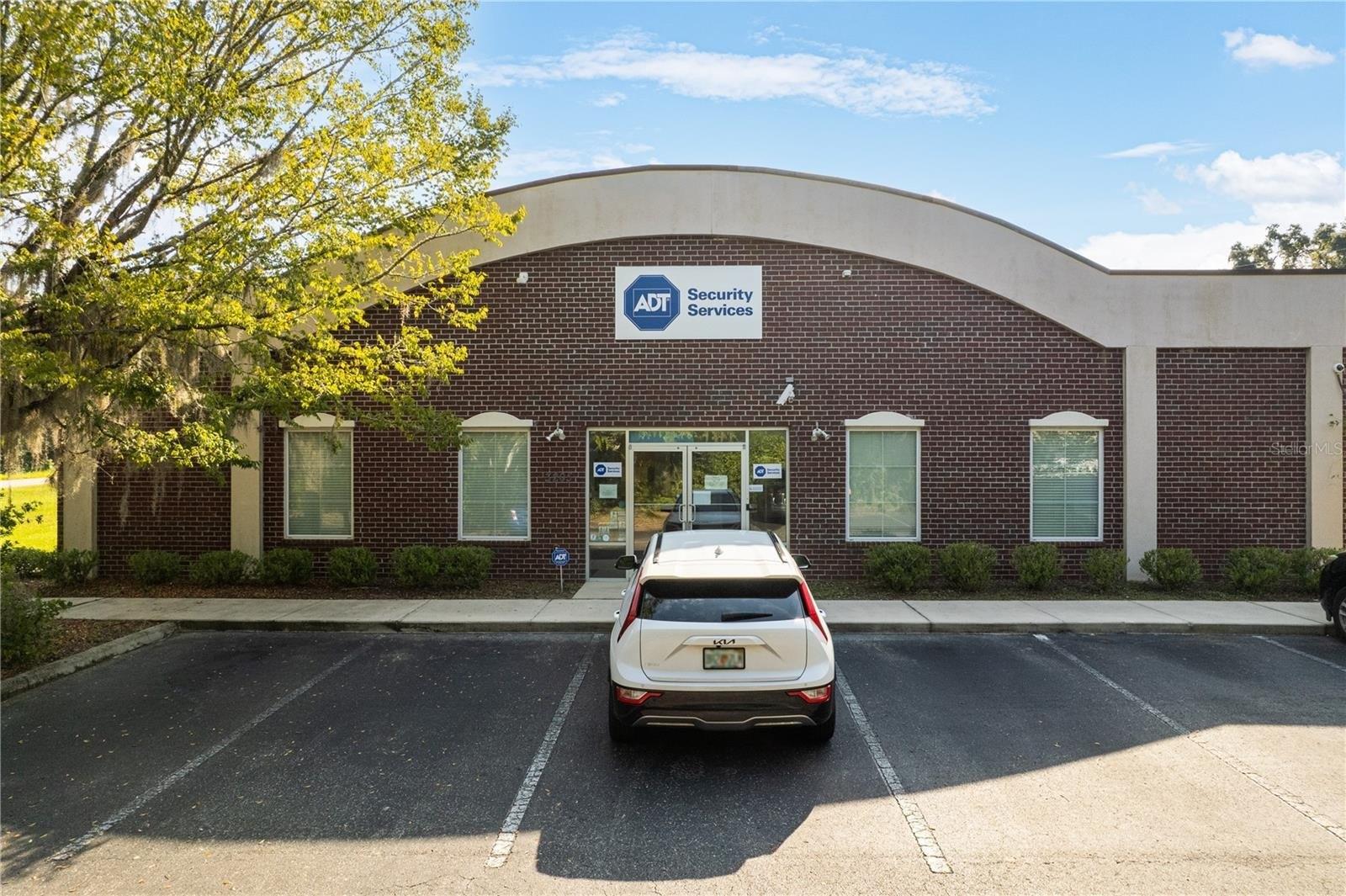 Property Image for 3205 Sw 47th Avenue