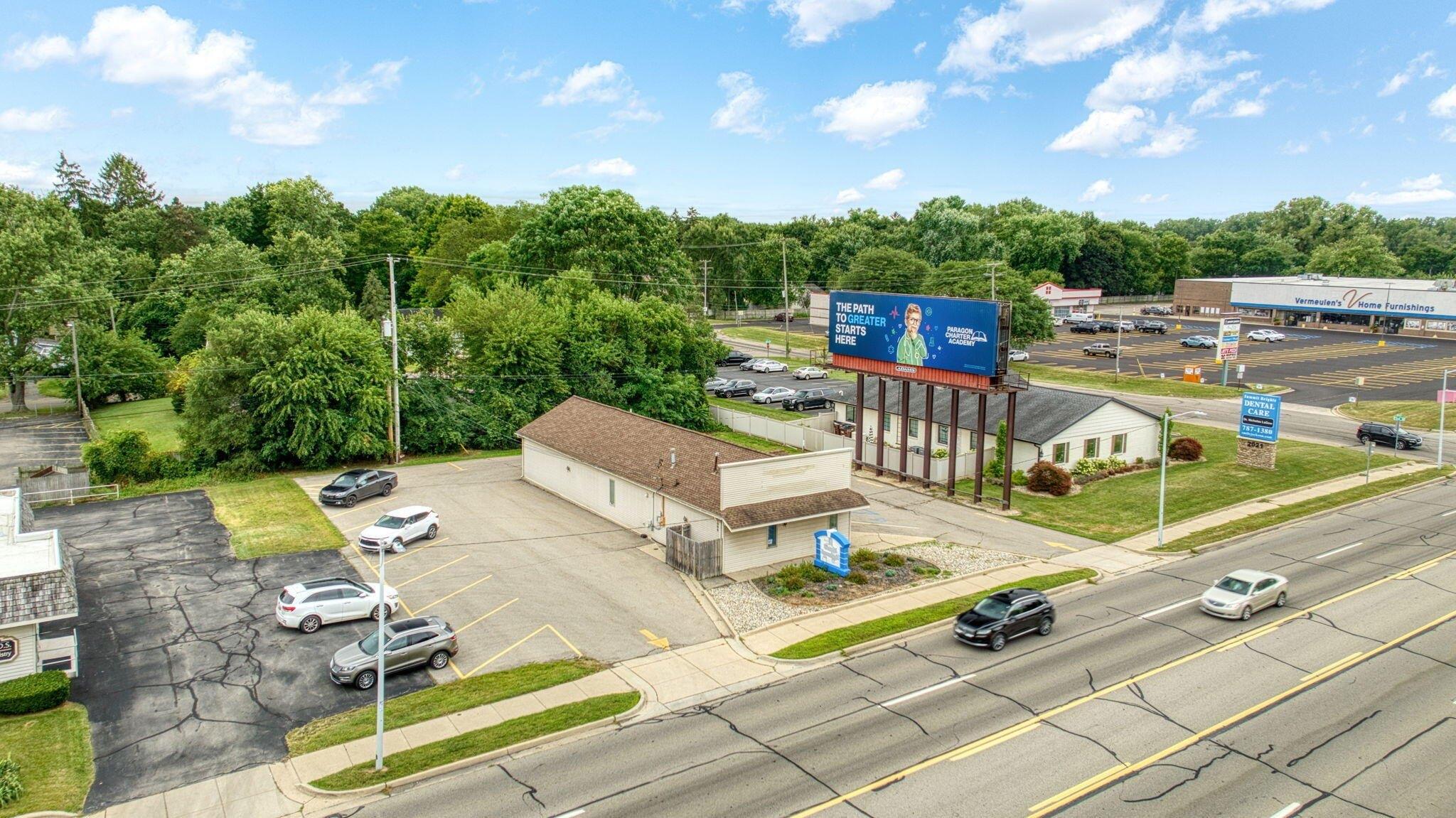 Property Image for 2009 W Michigan Avenue