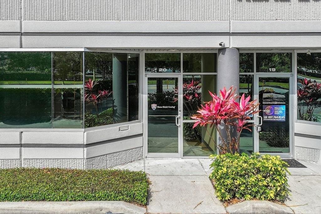 Property Image for 7901 KINGSPOINTE Parkway 20
