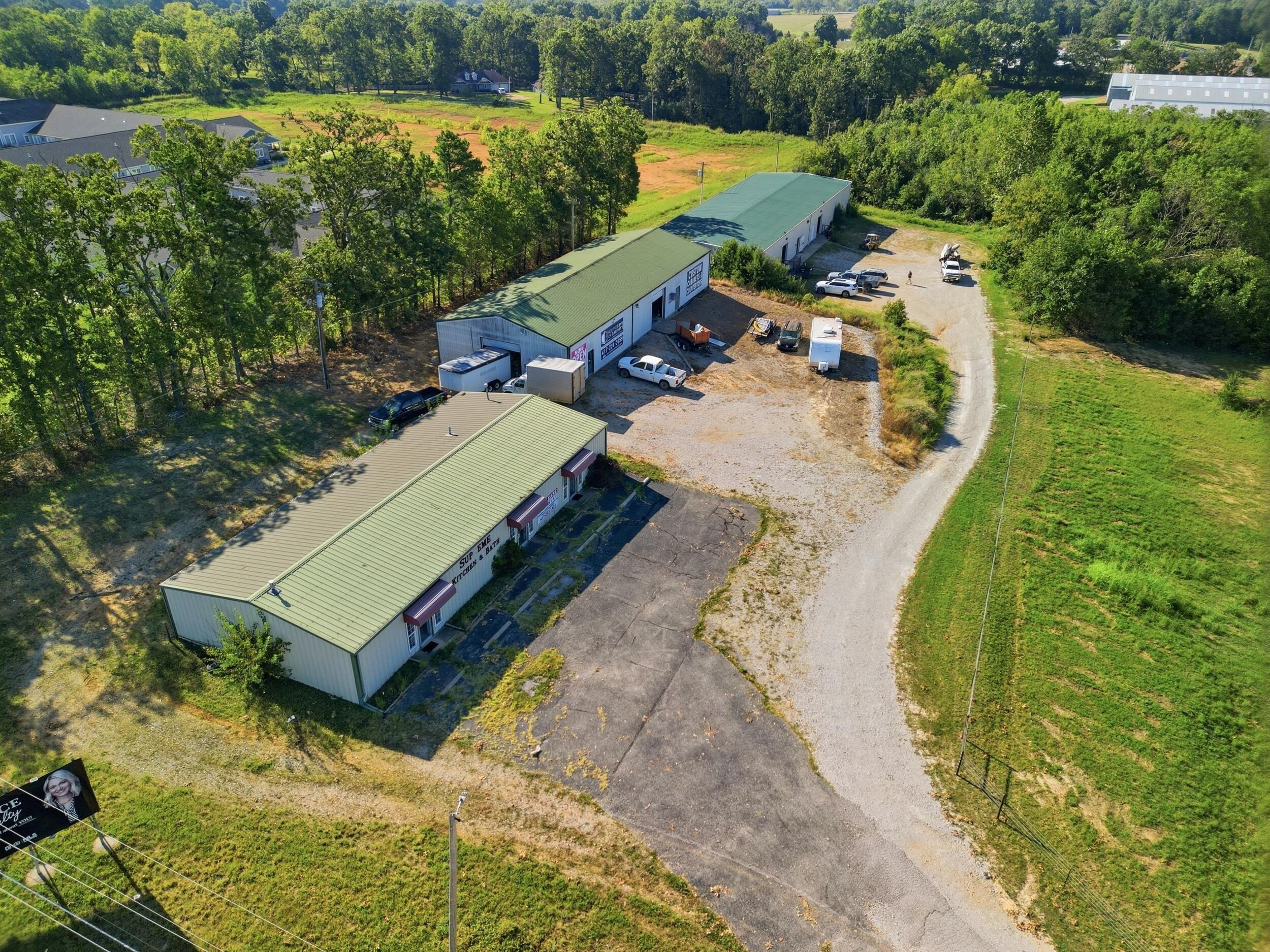 Property Image for 1400-1402 S Valley Road