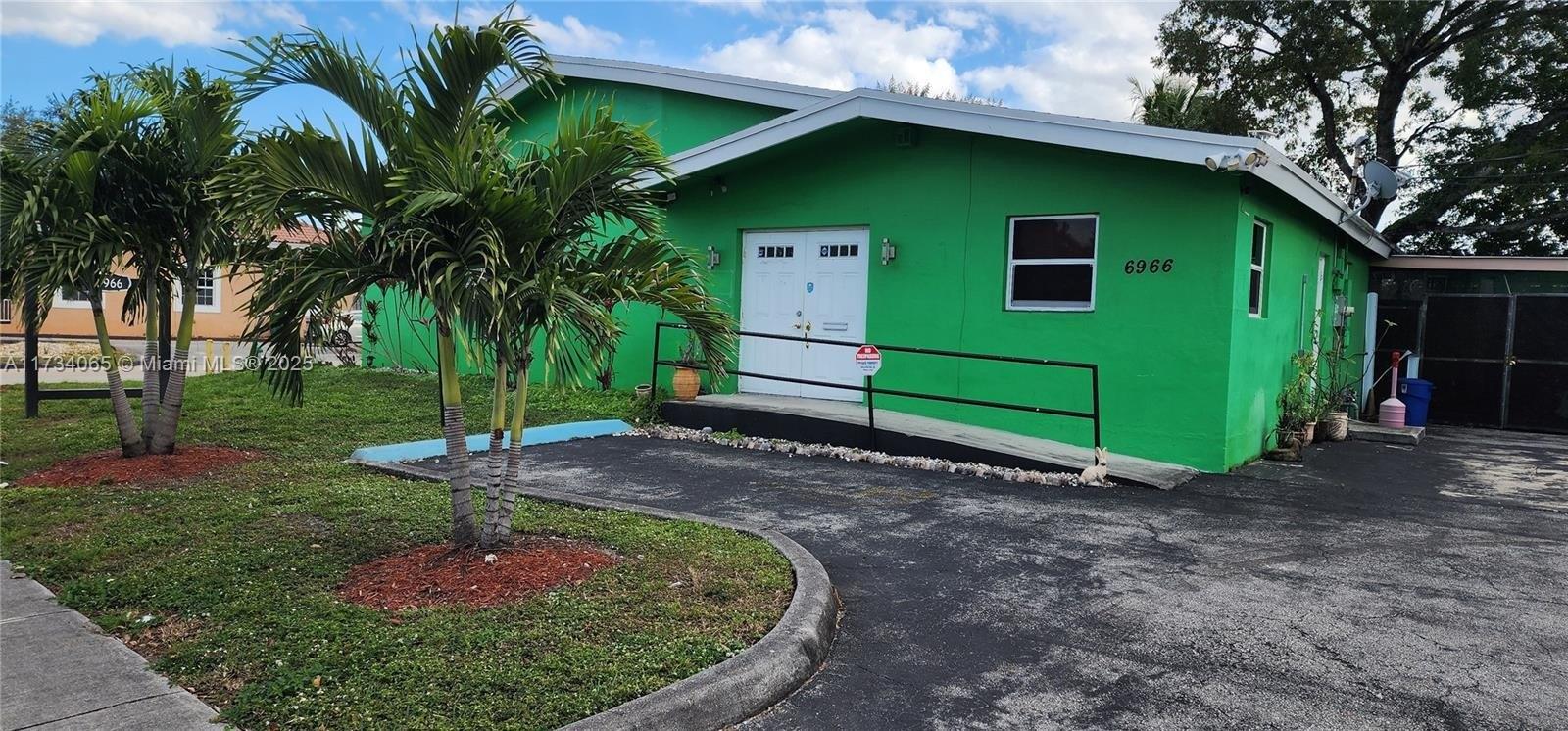 Property Image for 6966 Taft St 1