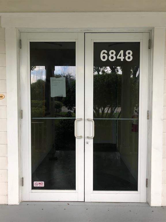 Property Image for 6848 Griffin Road C-6