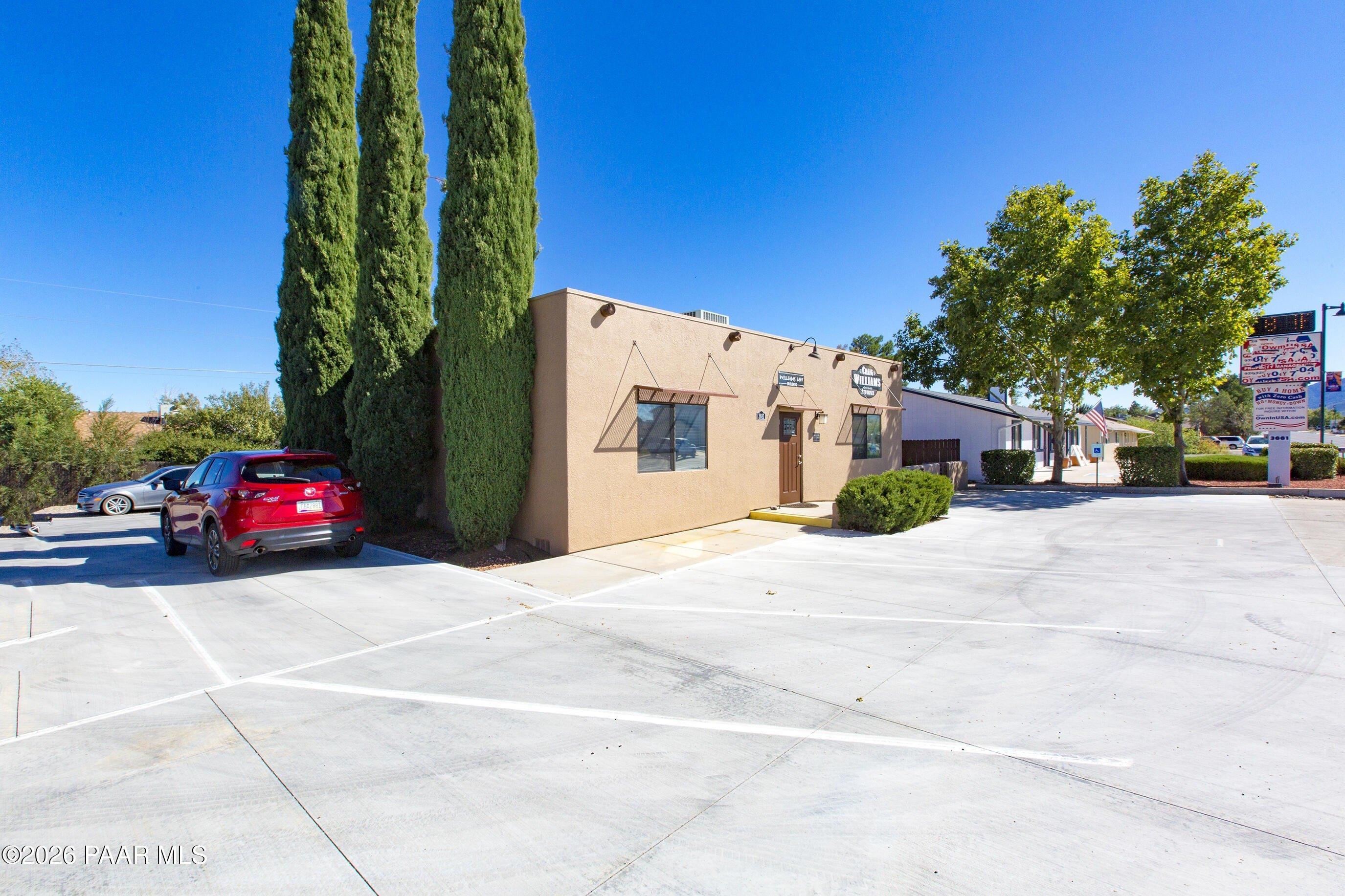 Property Image for 3681 N Robert Road