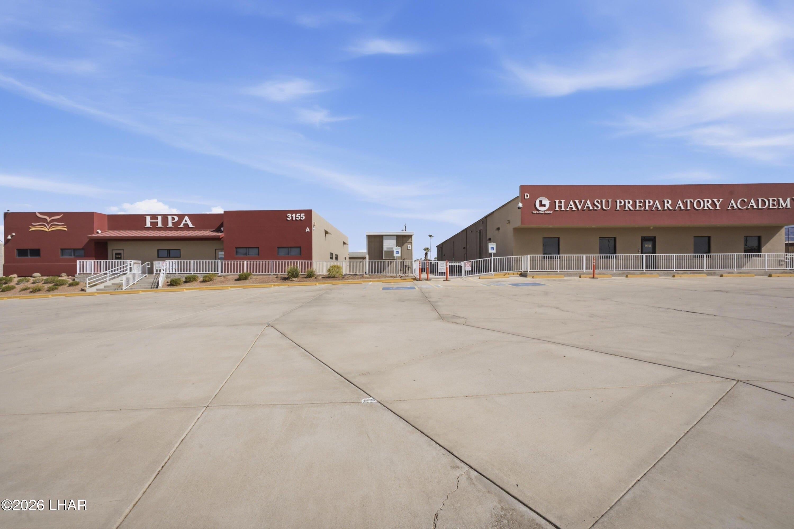 Property Image for 3155 Maricopa Ave