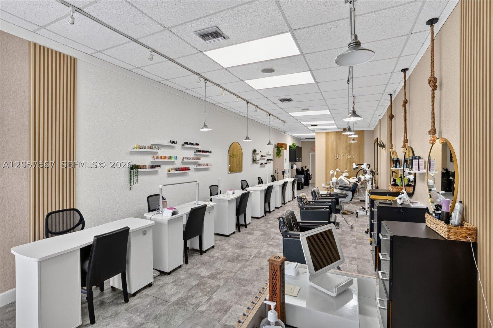 Property Image for Full Service Salon for Sale in Miami