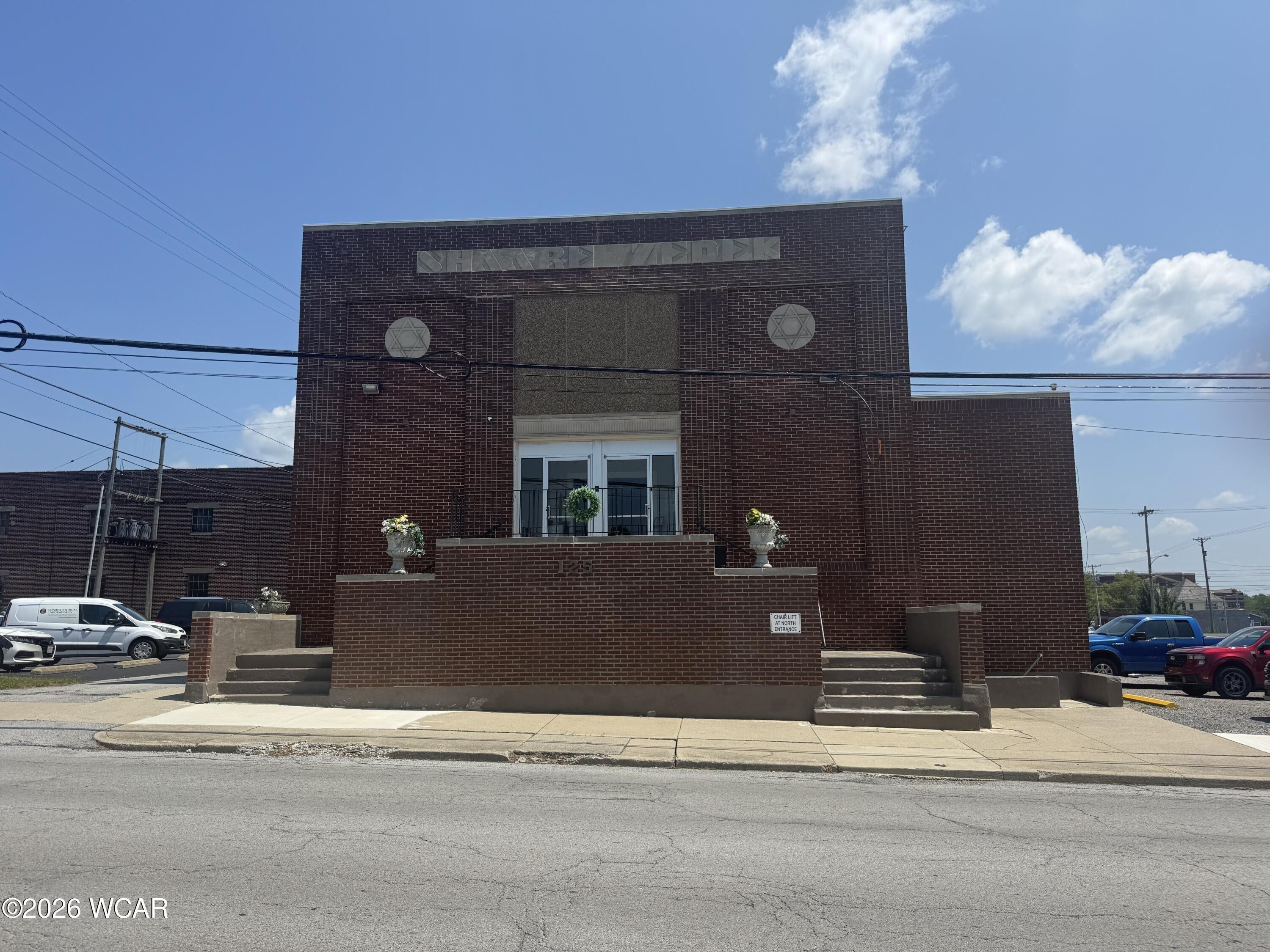 Property Image for 125 S McDonel Street