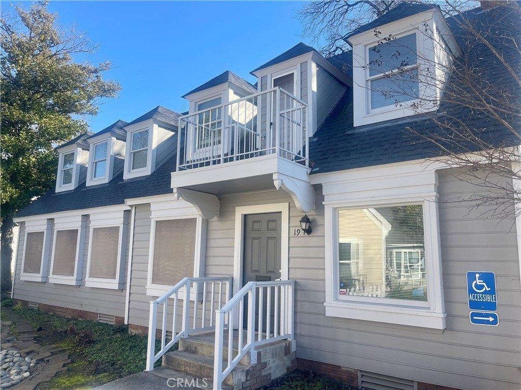 Property Image for 19 Williamsburg