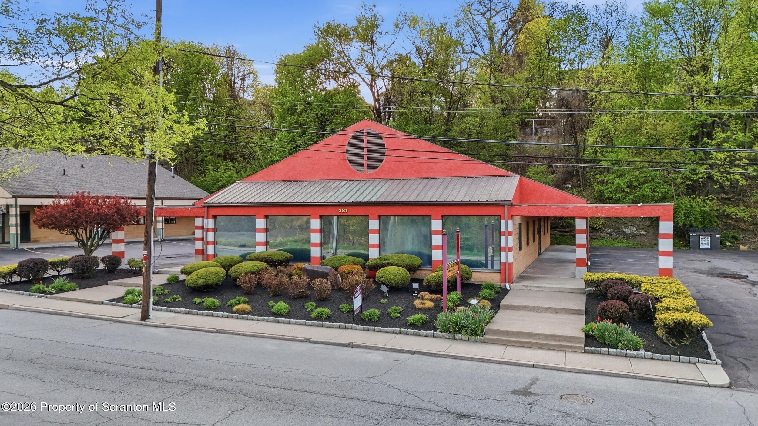 Property Image for 381 N 9th Avenue