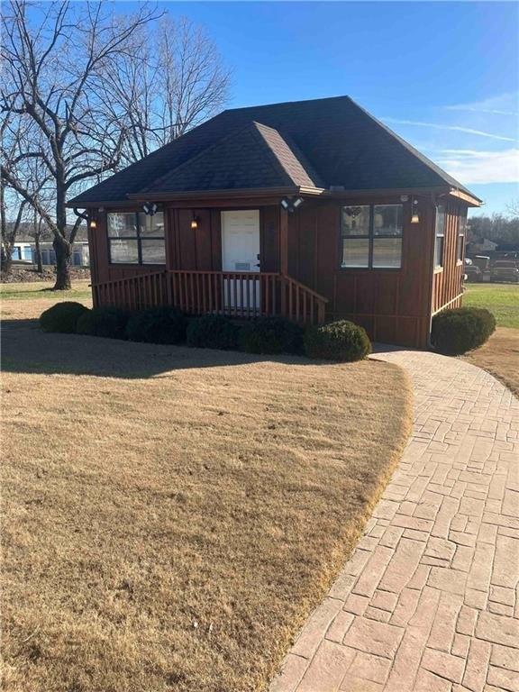 Property Image for 697  W highway 264