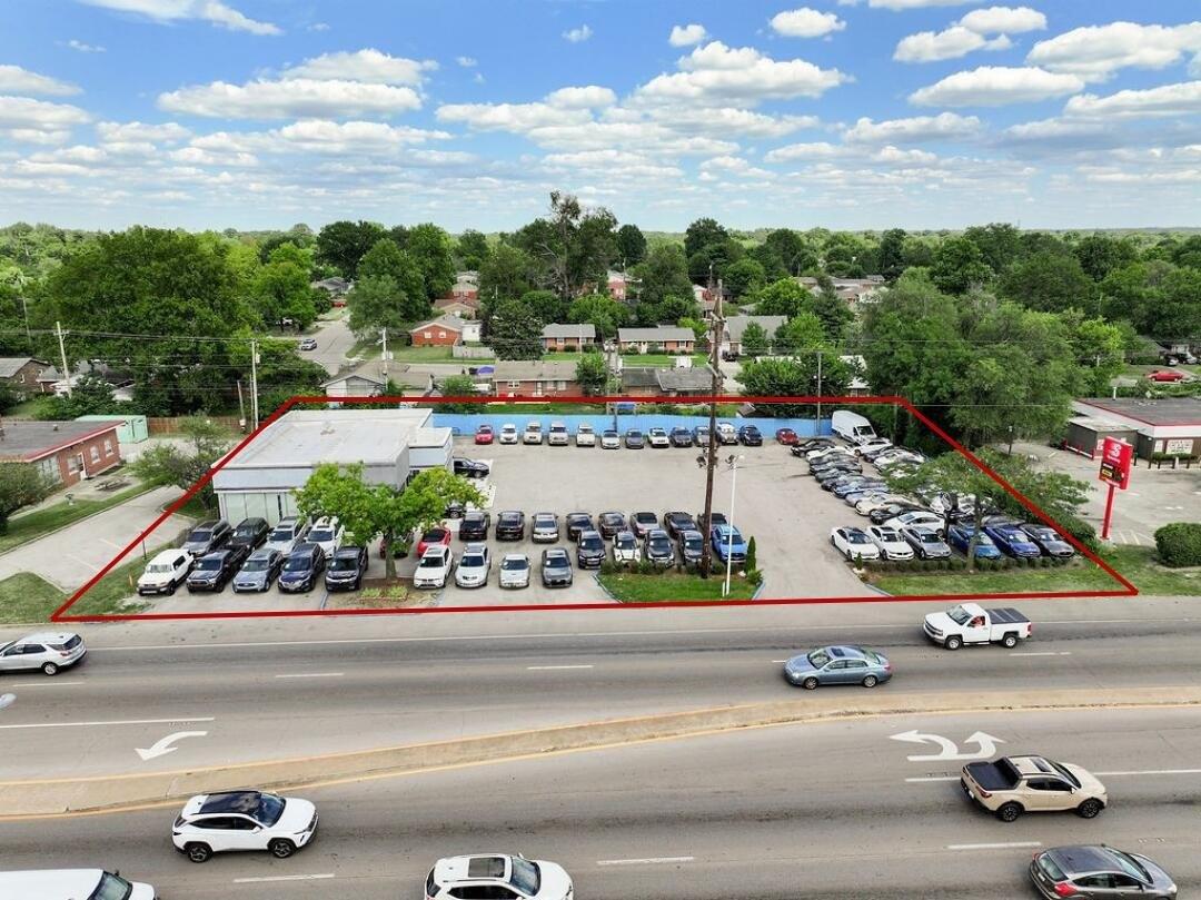 Property Image for 435-445 E New Circle Road