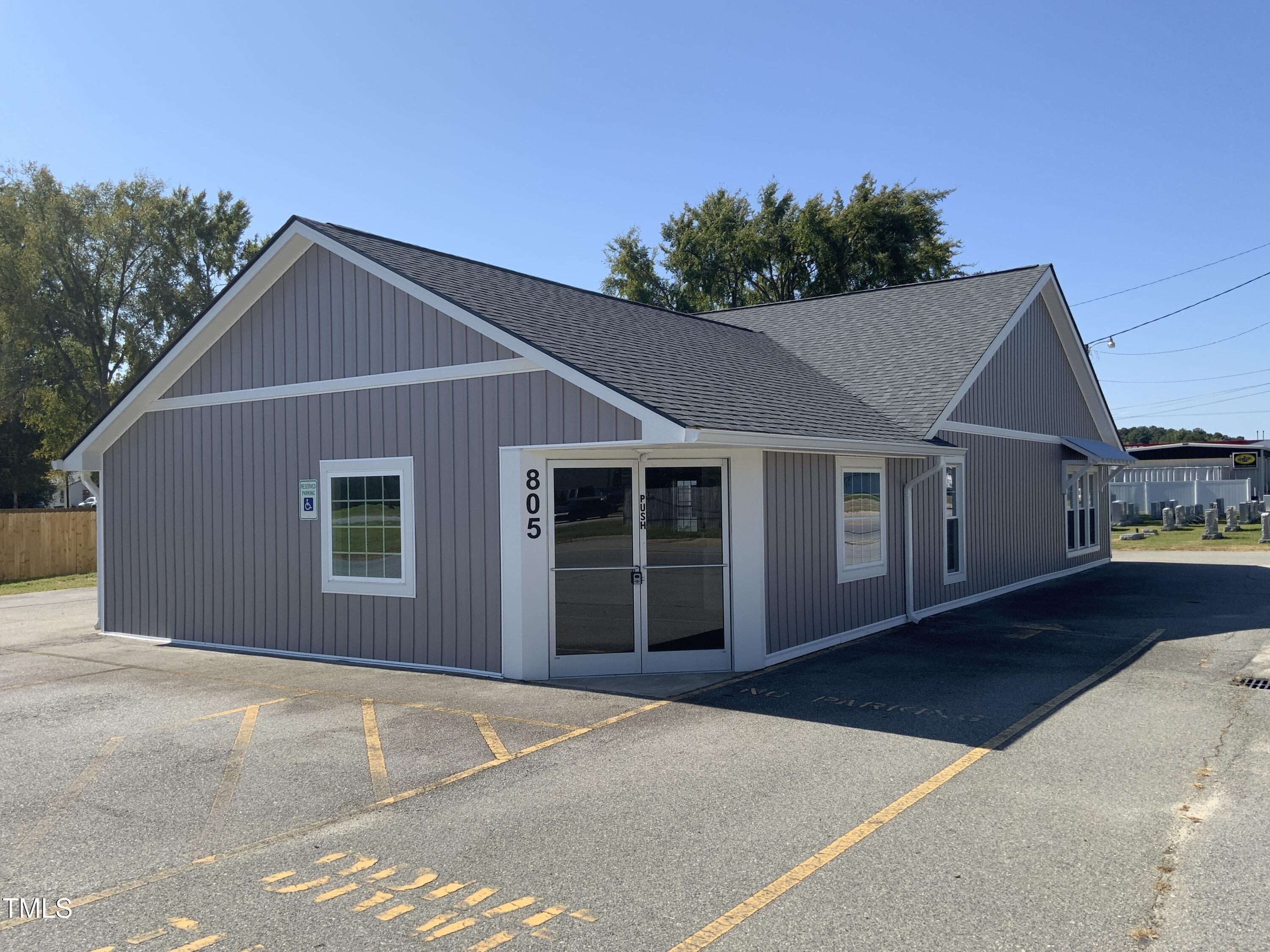 Property Image for 805 S Clinton Avenue
