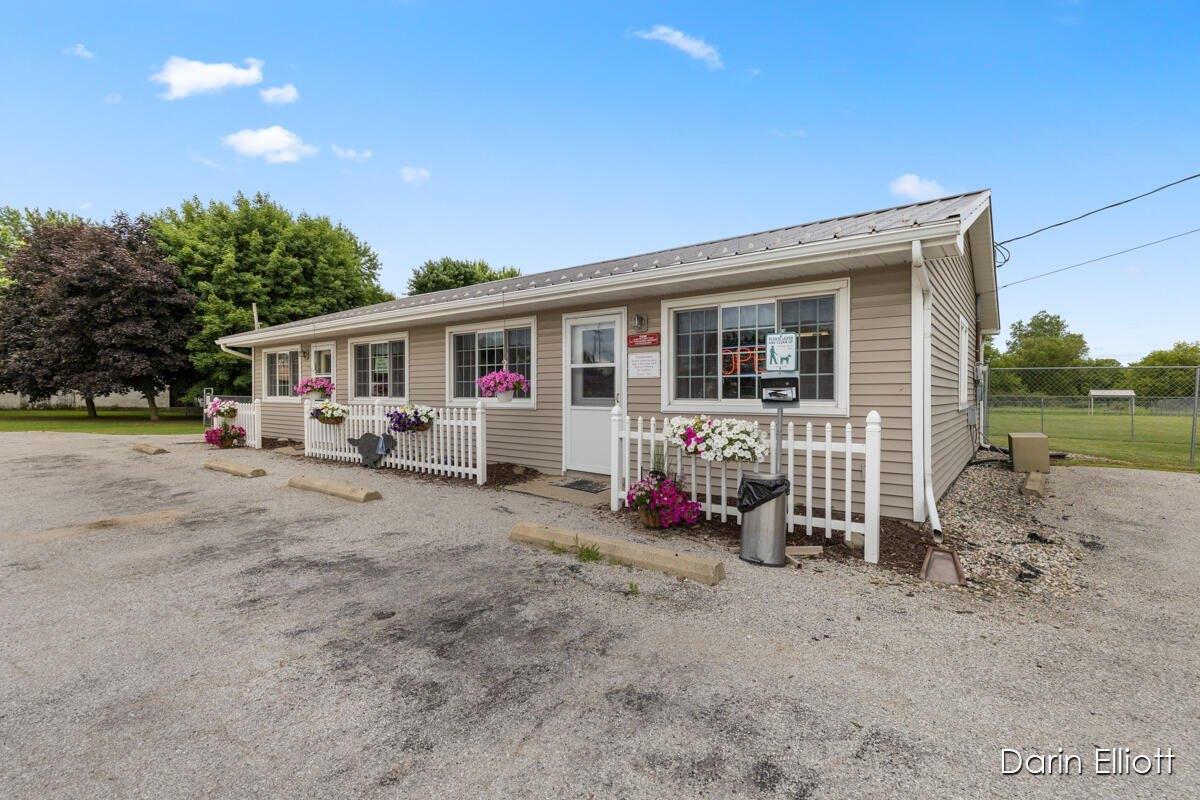 Property Image for 2389 N State Road