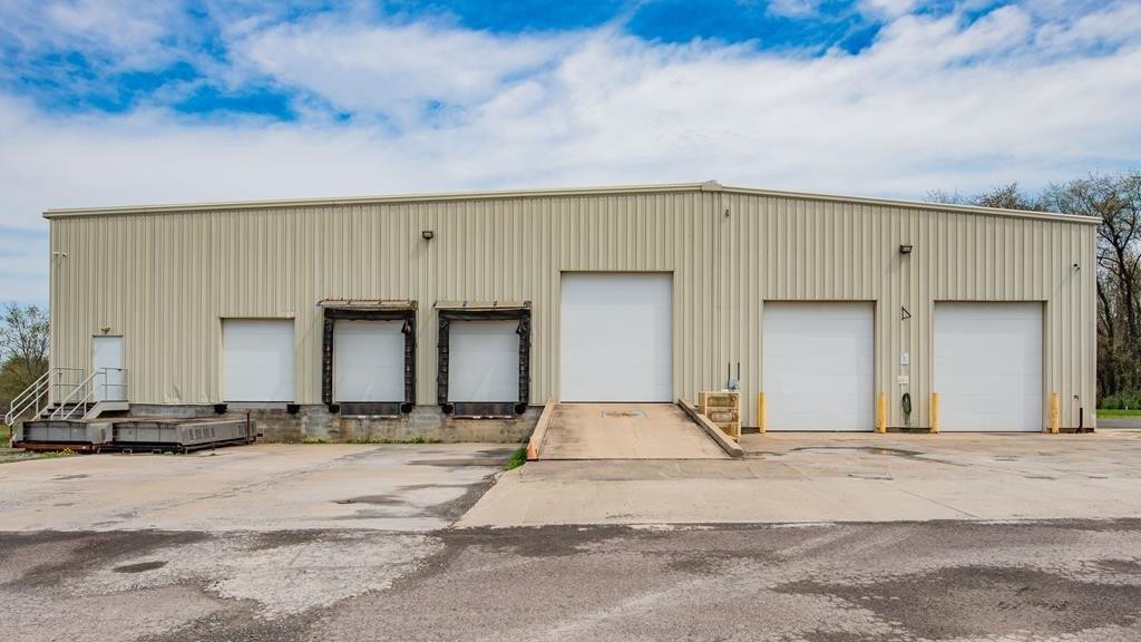 Property Image for 4335 Paradise Road