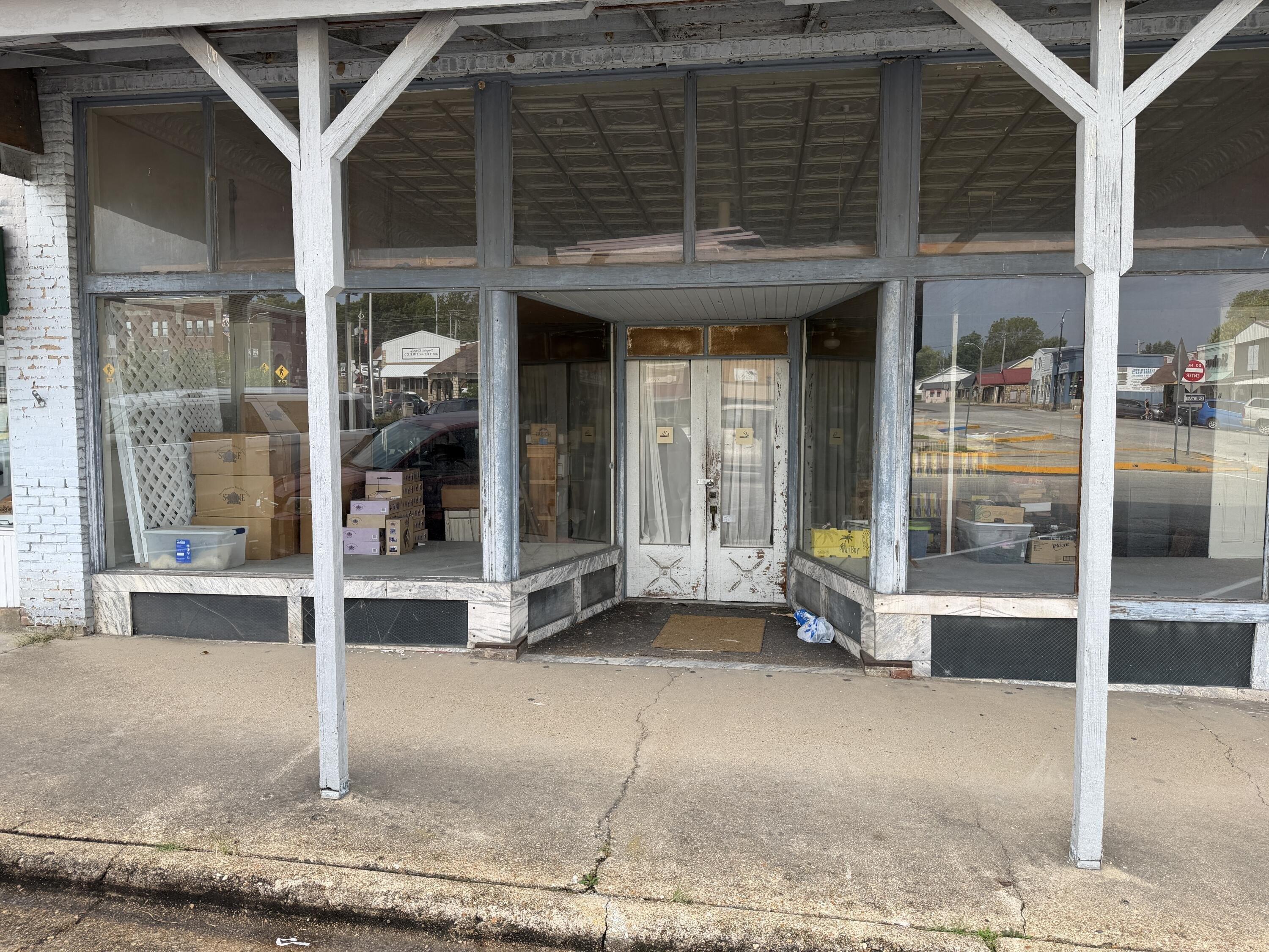 Property Image for 109 S Jefferson Street