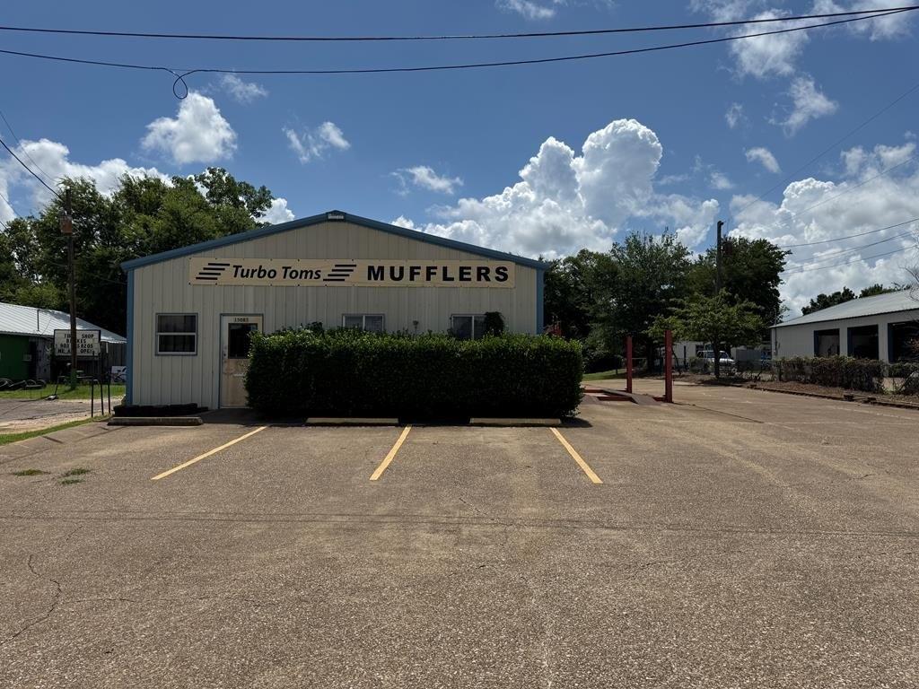 Property Image for 15083 Hwy 155
