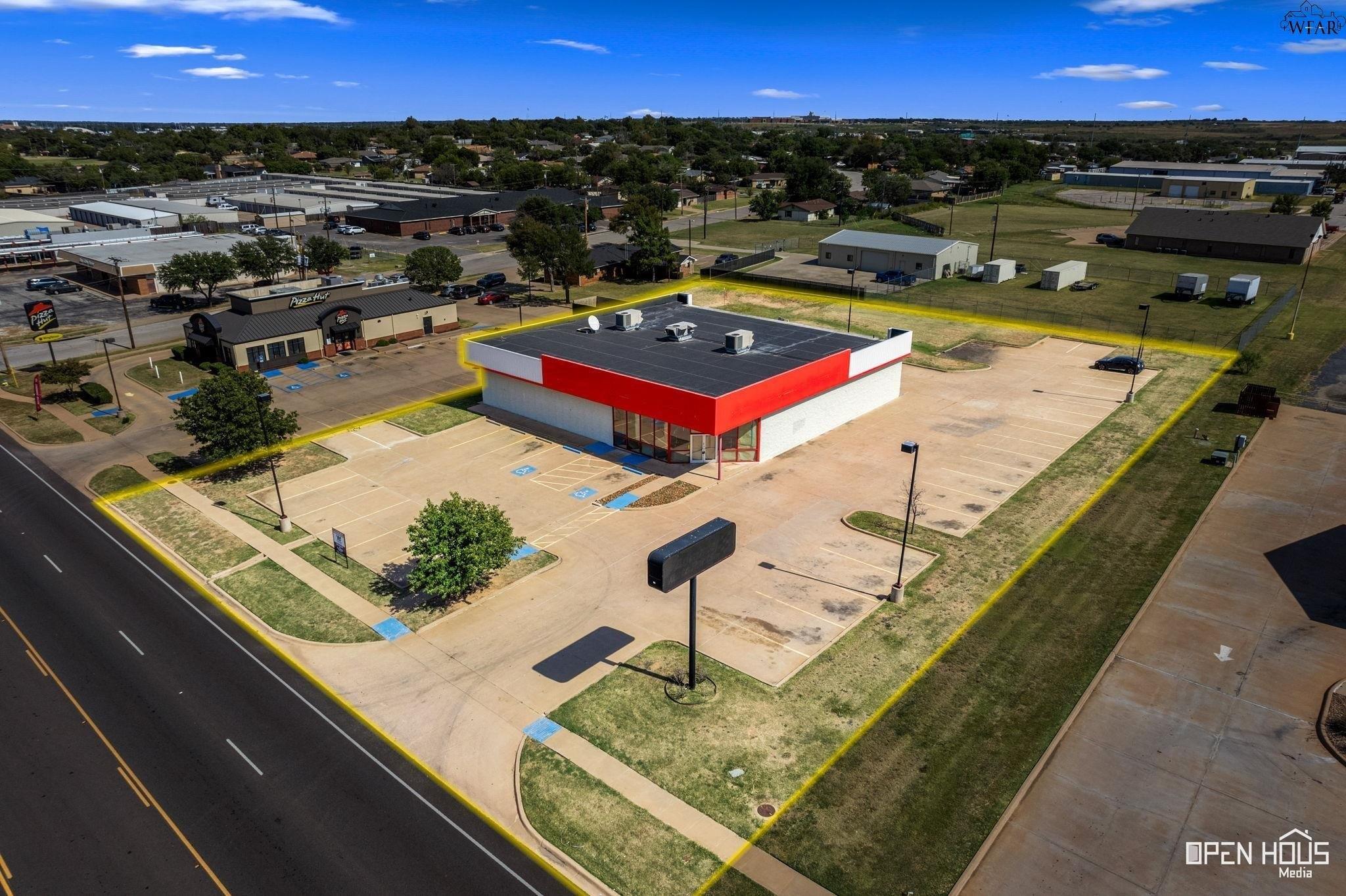 Property Image for 4205 JACKSBORO HIGHWAY Former Advance Auto Parts Building