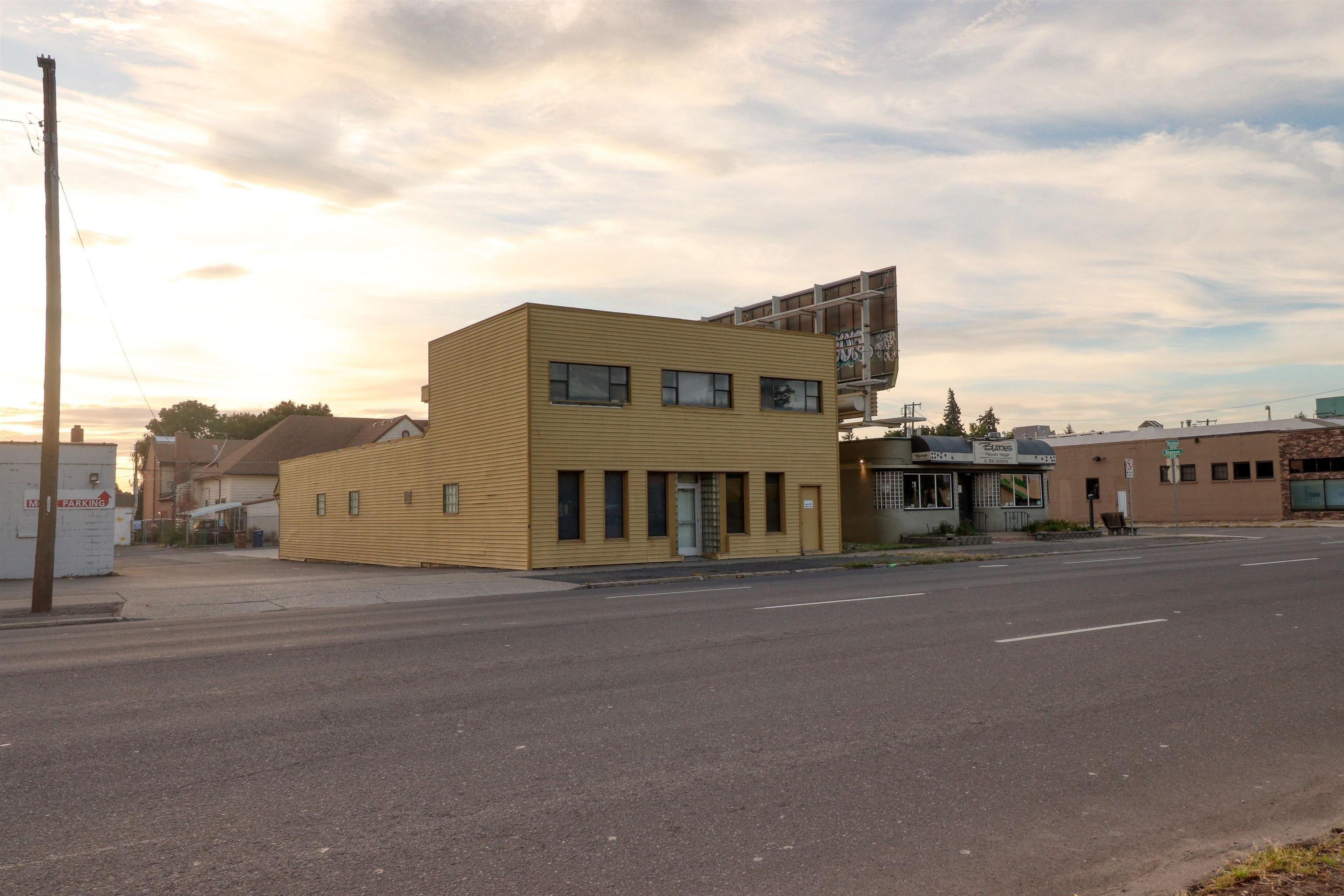 Property Image for 1915 N Division St