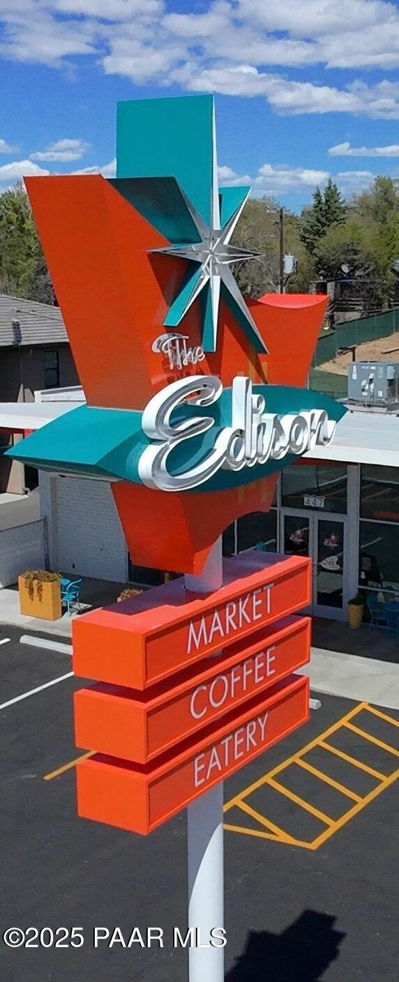 Property Image for 447 S Montezuma Street