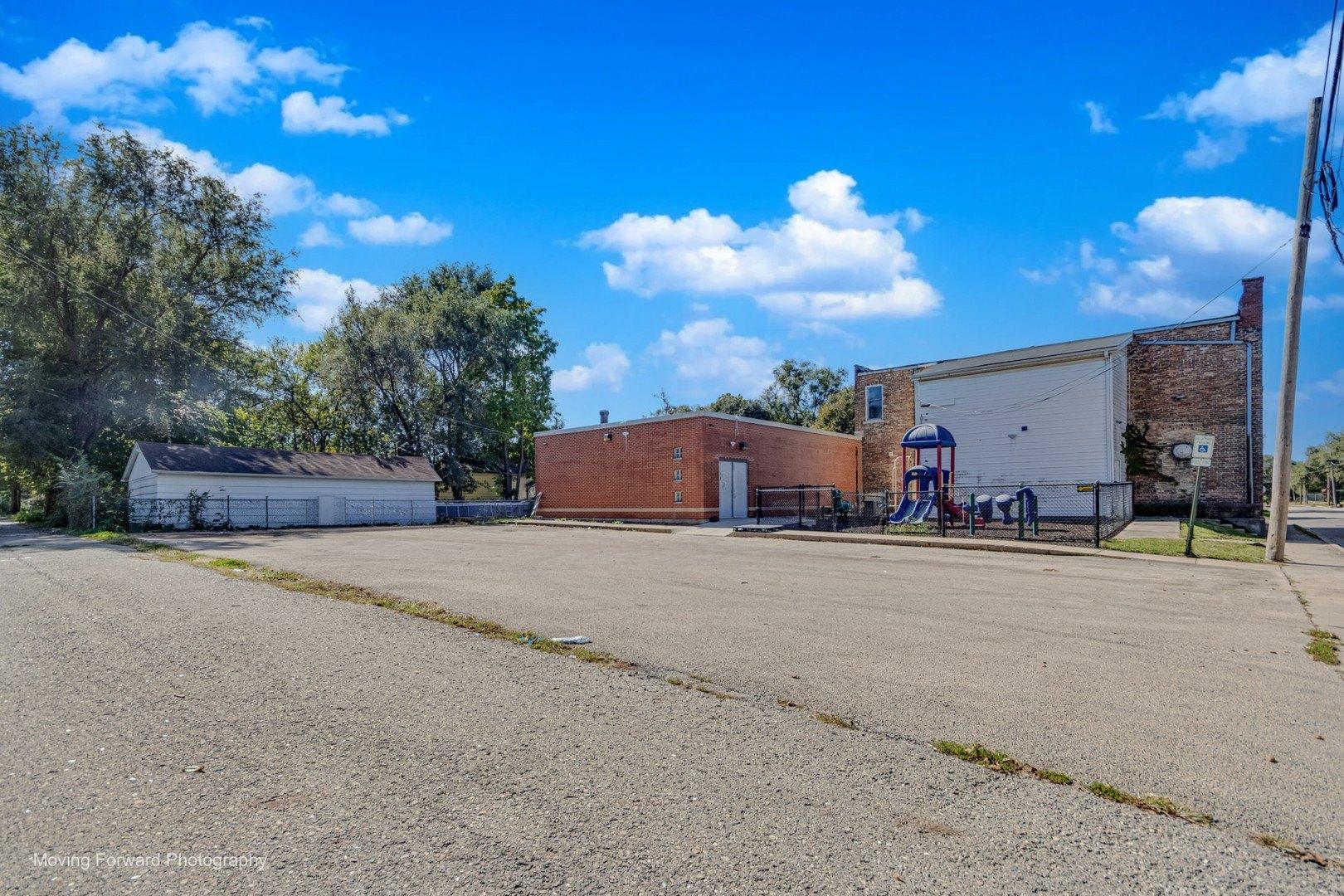 Property Image for 454 S Joliet Street