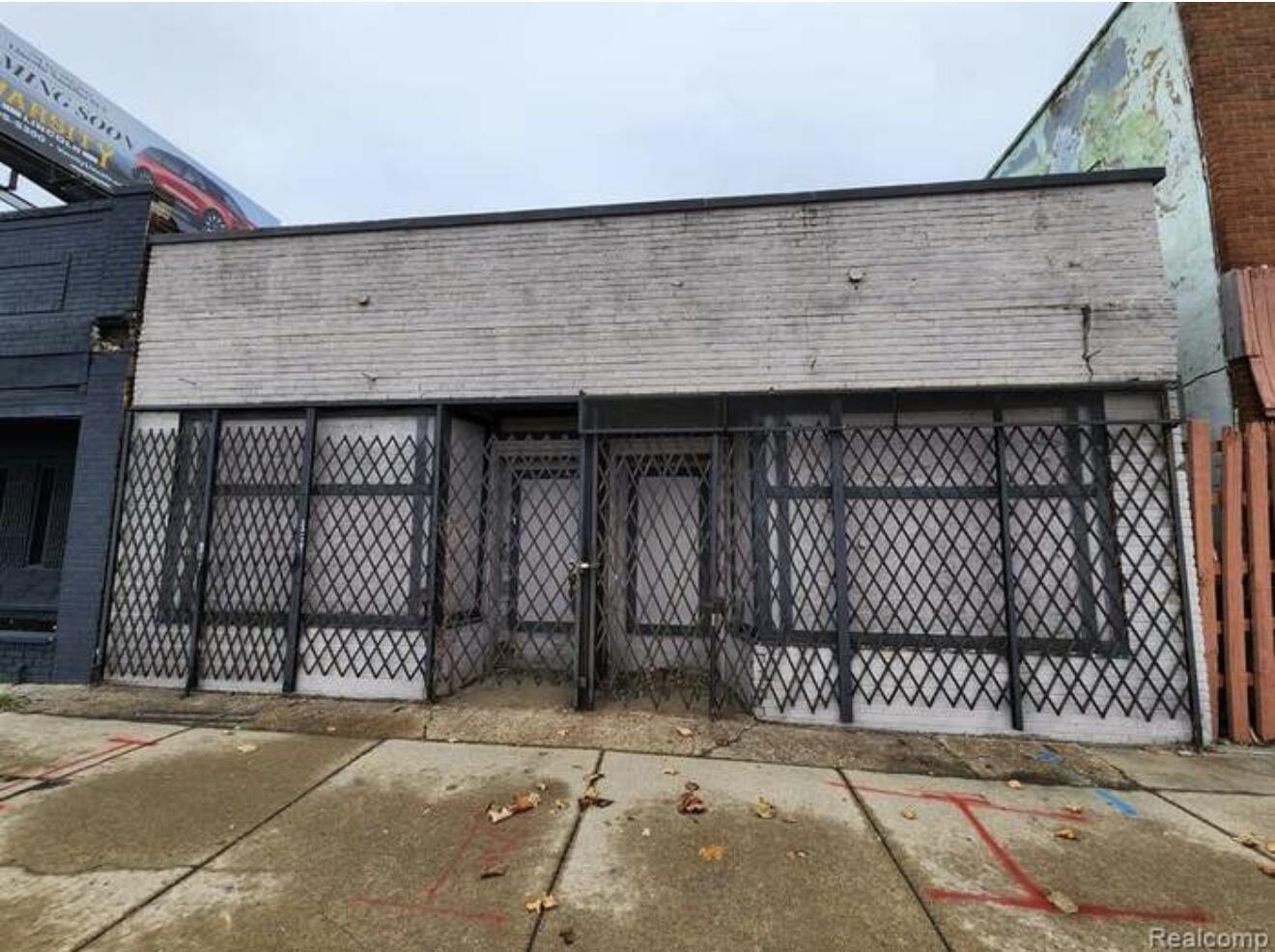Property Image for 2221 E Davison Street