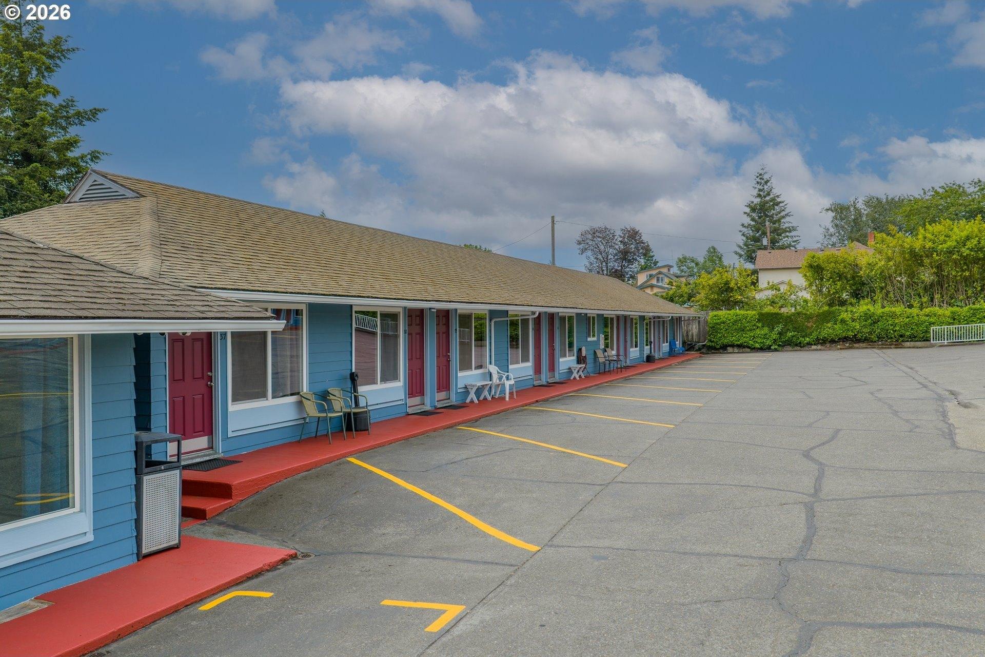 Property Image for 787 N CENTRAL Blvd