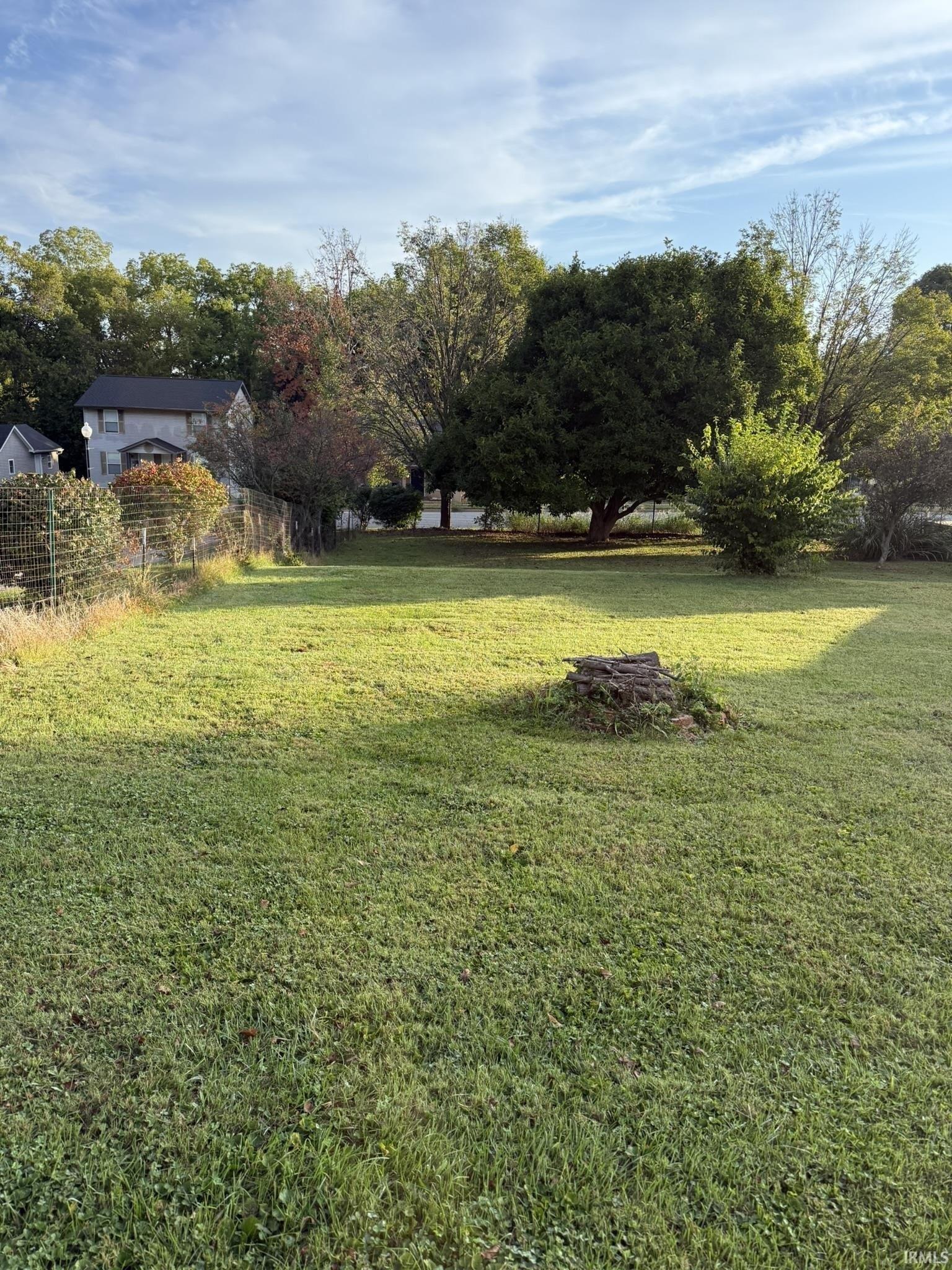 Property Image for 909 W Temperance Street