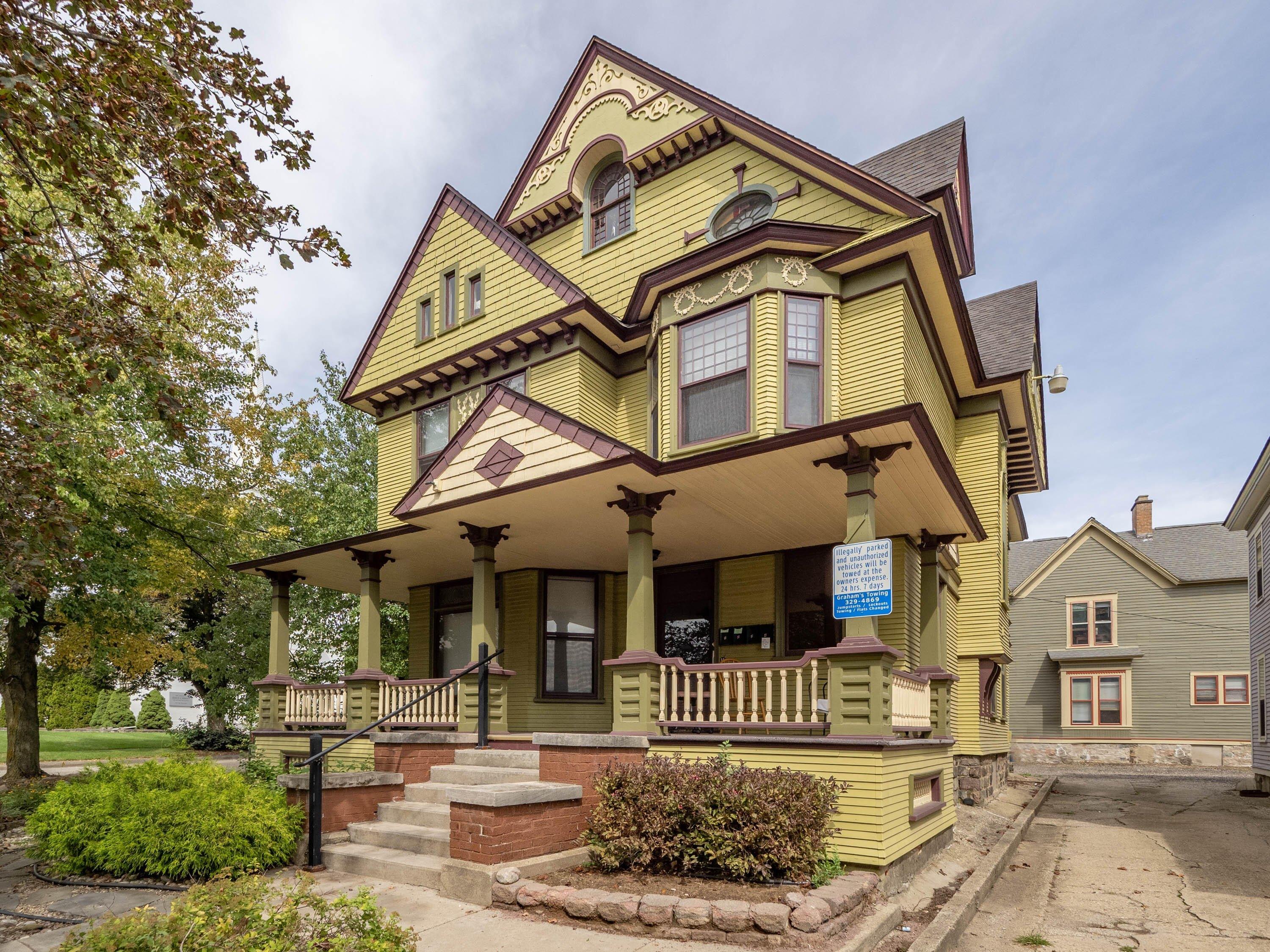 Property Image for 838 W Main Street