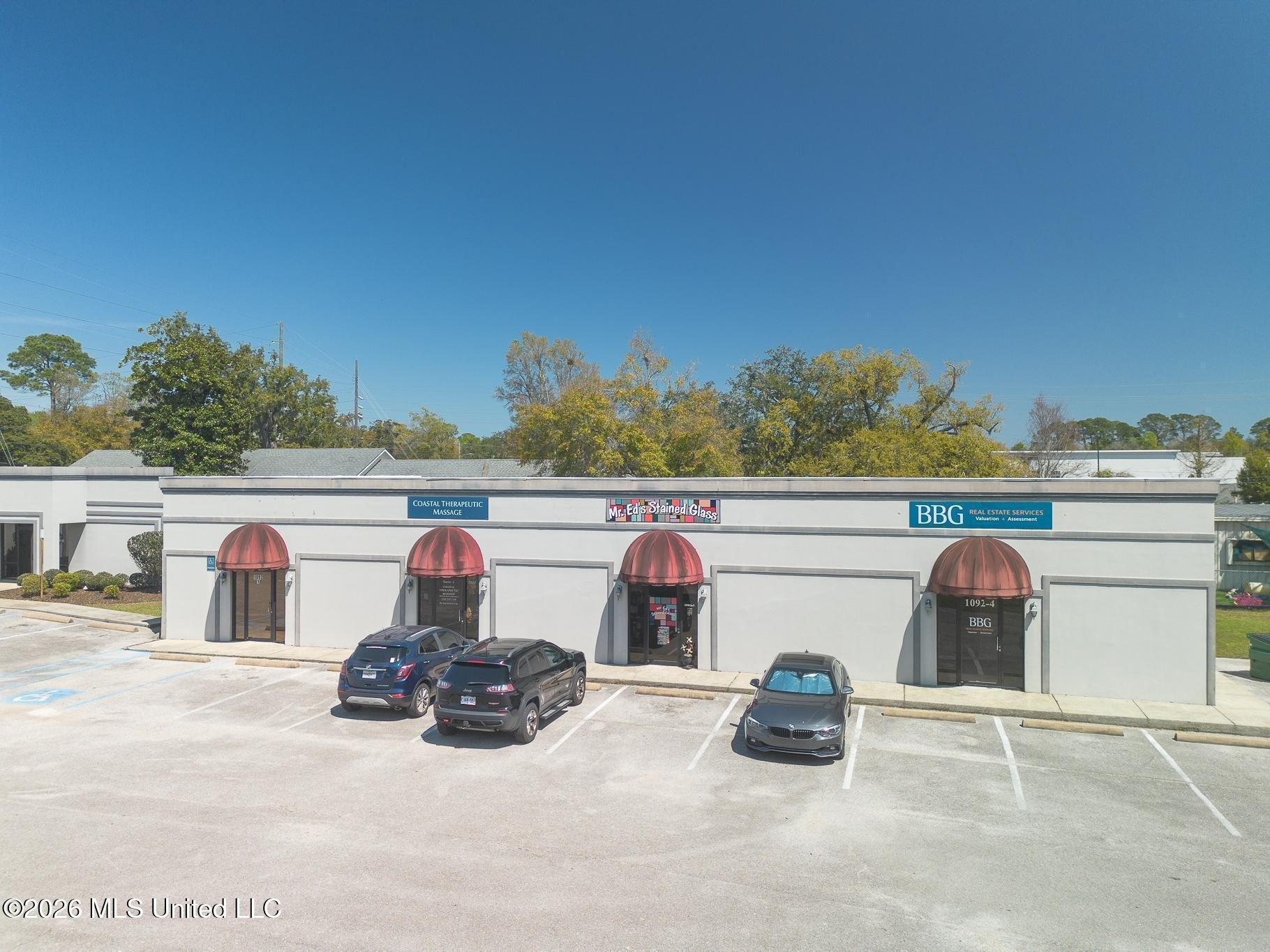 Property Image for 1092 Acadian Drive lot: 3