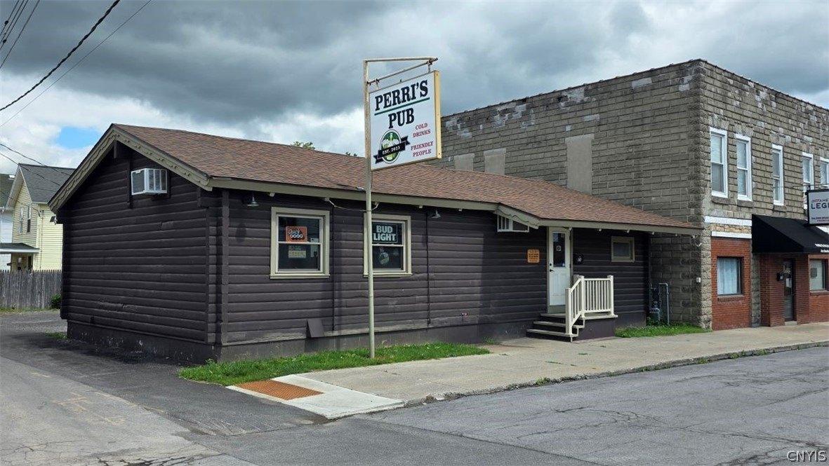 Property Image for 134 S Litchfield St