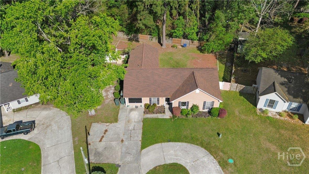 Property Image for 6 N Nicholson Circle