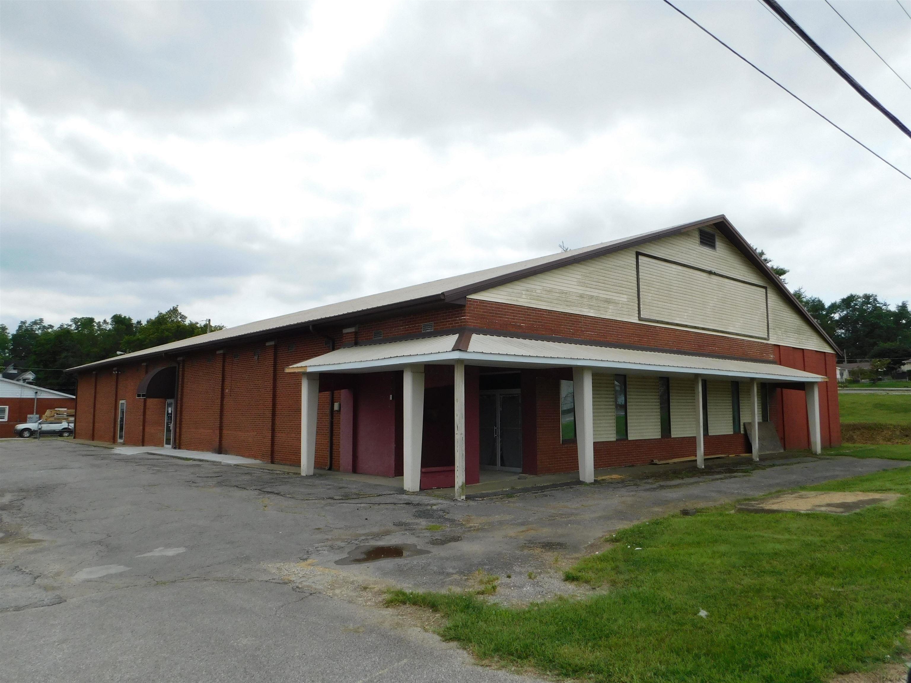 Property Image for 300 W Mulberry Street