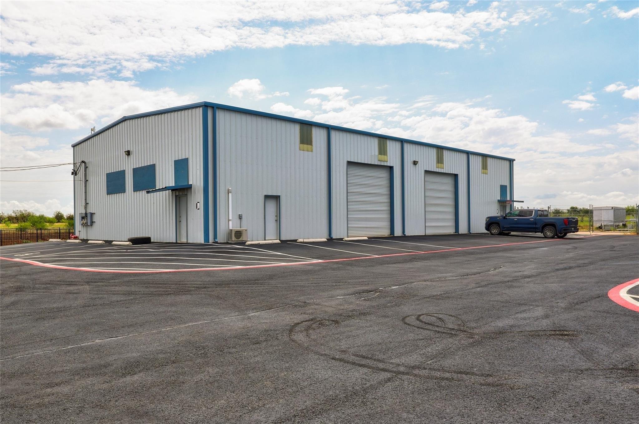 Property Image for 1000 County Road 308 Ctr