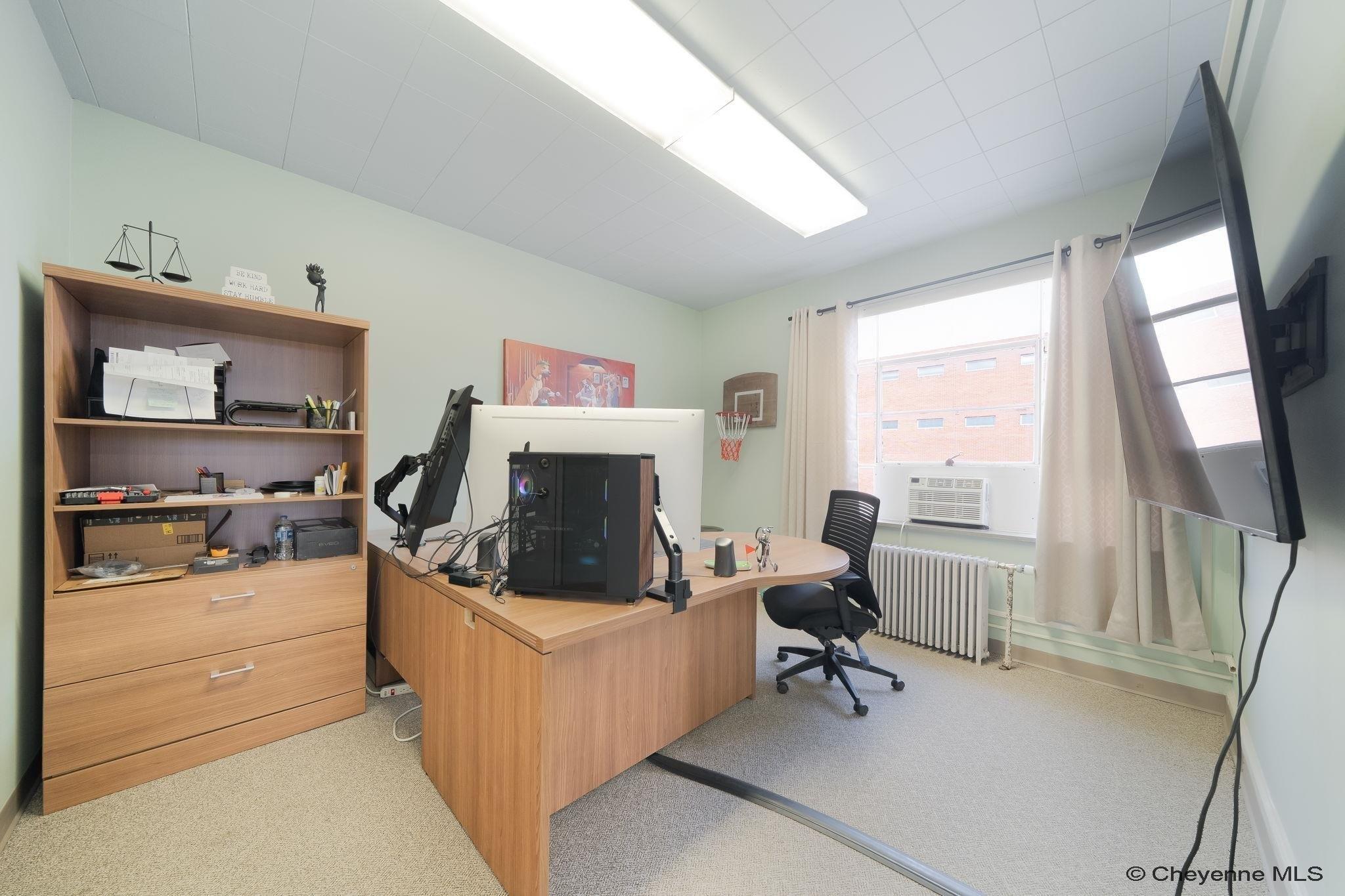 Property Image for 1902 Thomes Ave 201