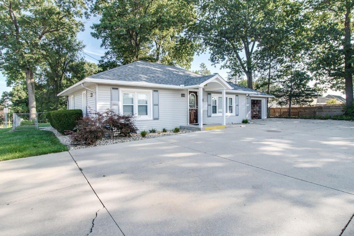 Property Image for 290 N 30th Street