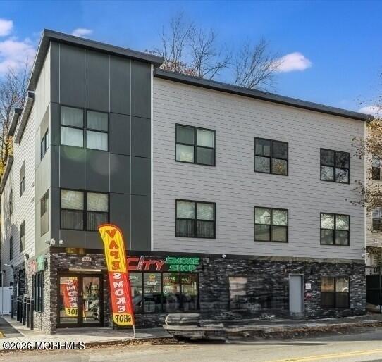 Property Image for 199 W Broadway
