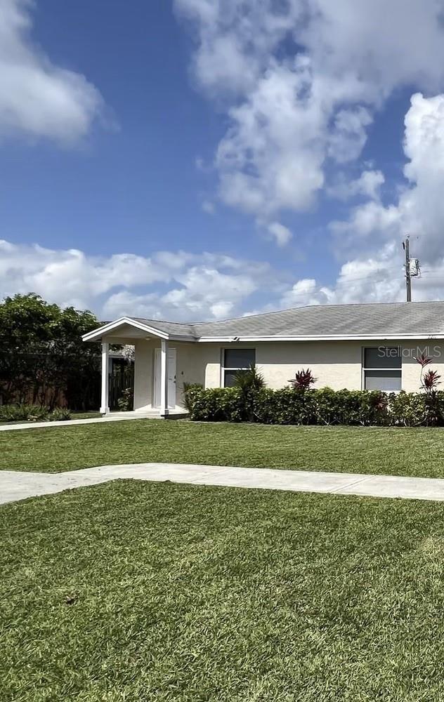 Property Image for 2211 Se 3rd Street 1
