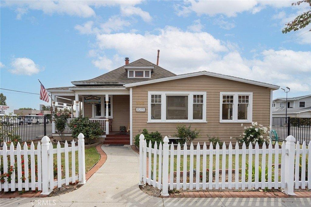 Property Image for 206 W Wilshire
