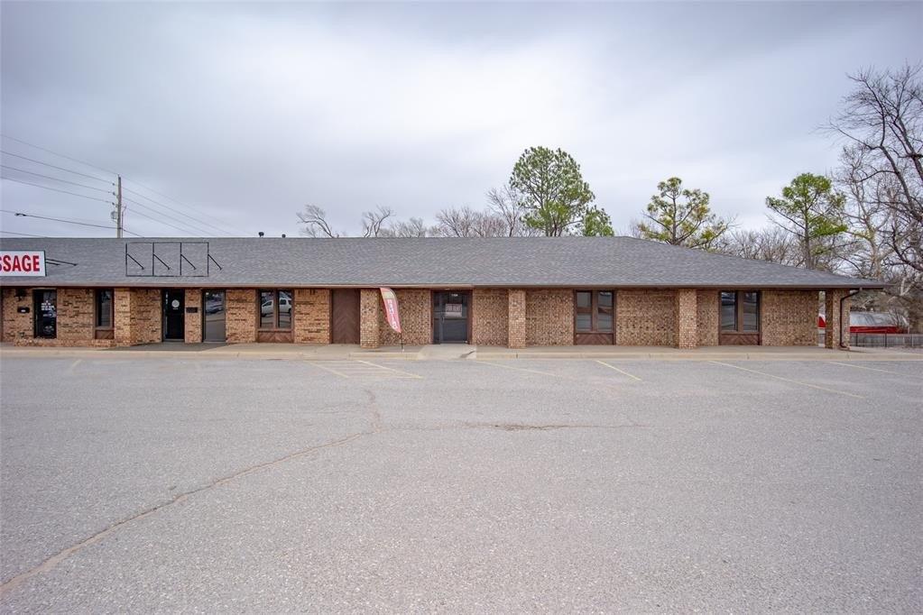 Property Image for 1112 N Washington Street