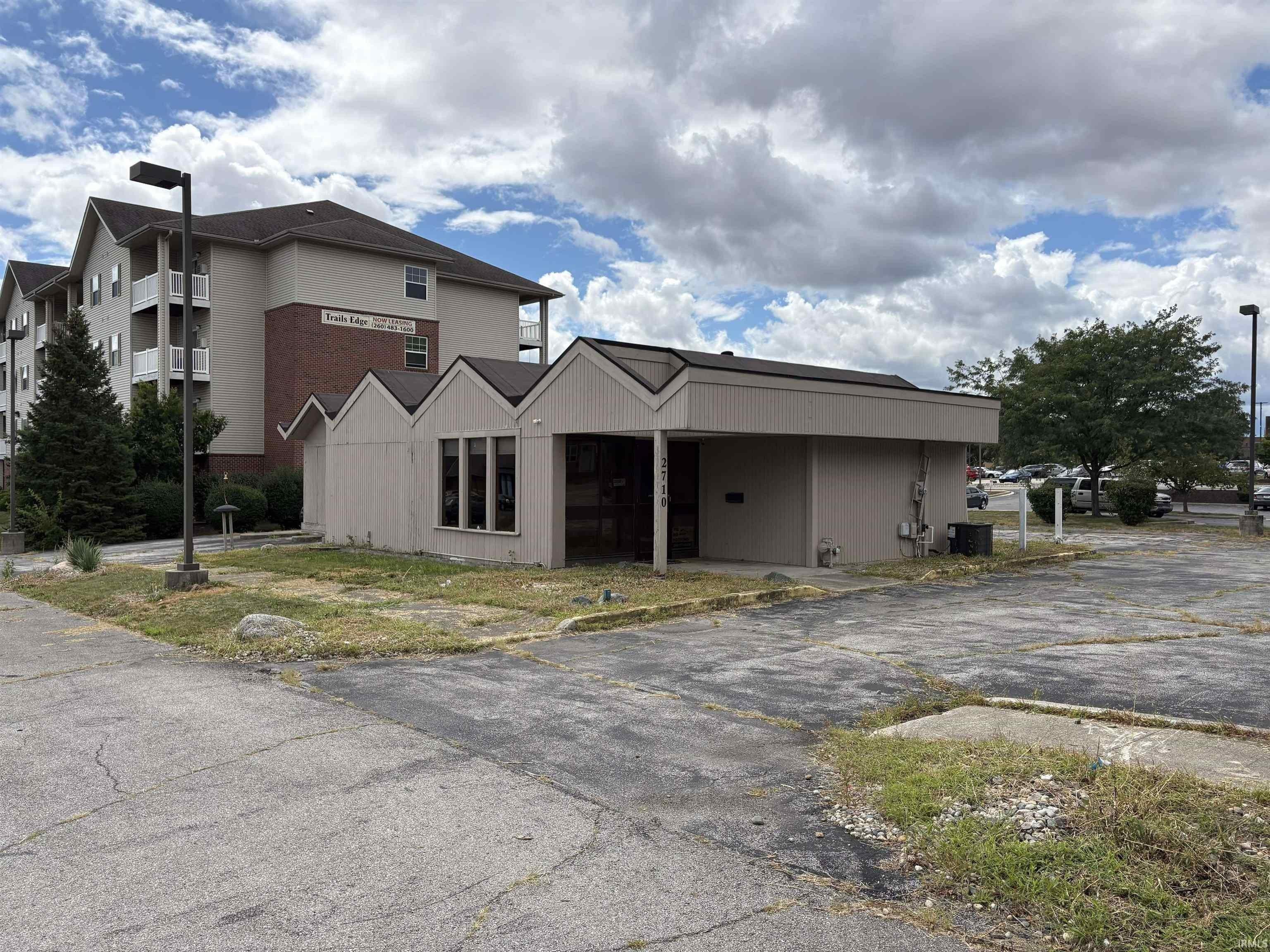 Property Image for 2710 E State Boulevard