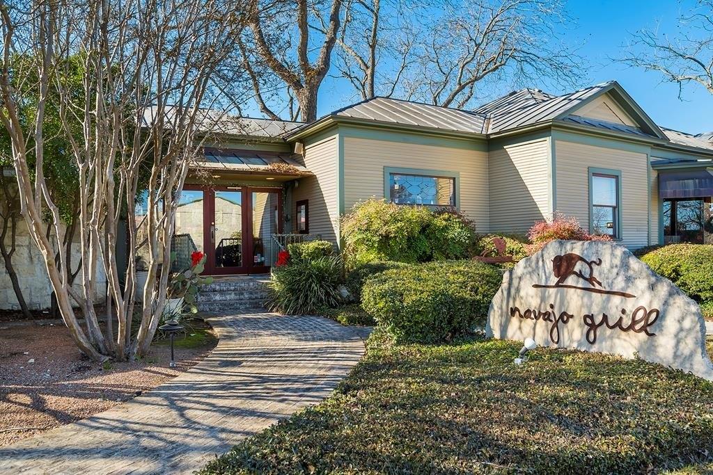 Property Image for 803 E Main St