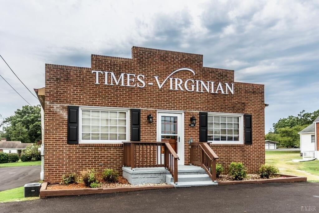 Property Image for 589 Court Street