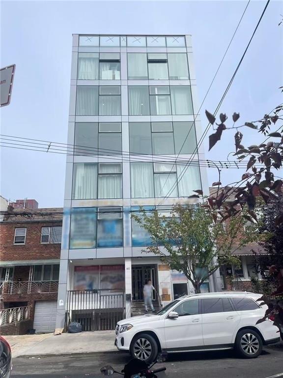 Property Image for 867 53rd Street 1