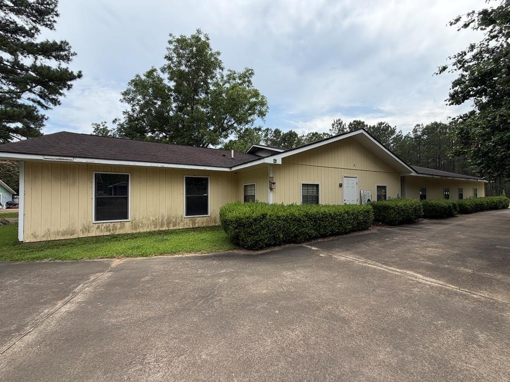 Property Image for 260 Vereen Bell Road