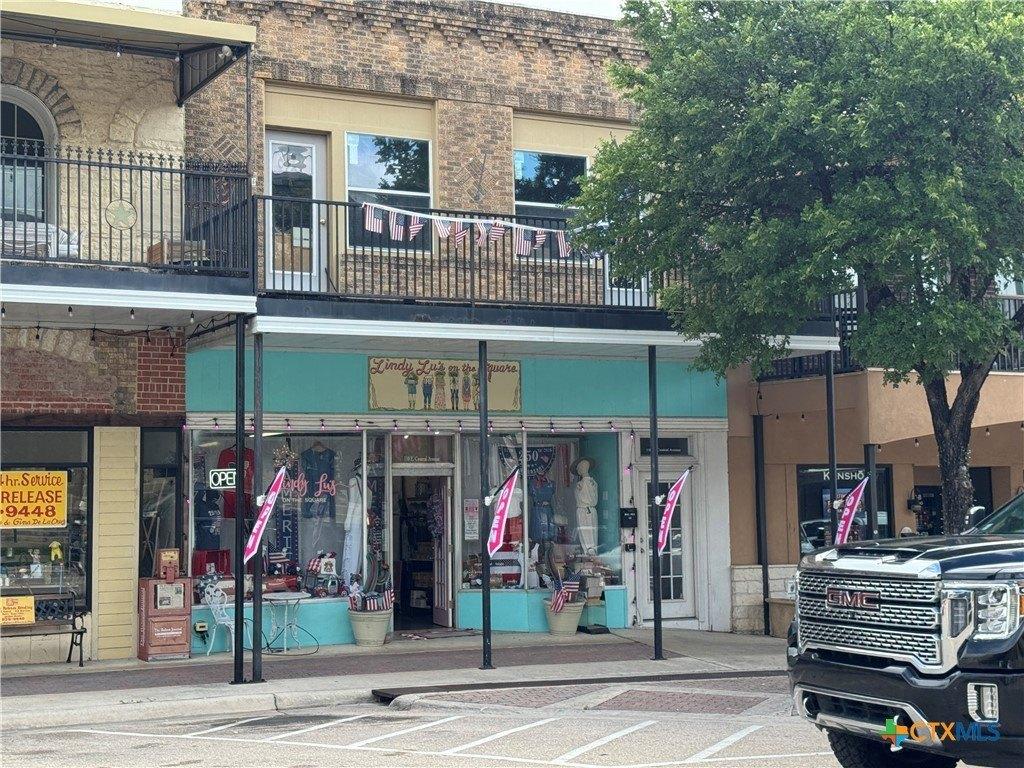 Property Image for 110 E Central Avenue