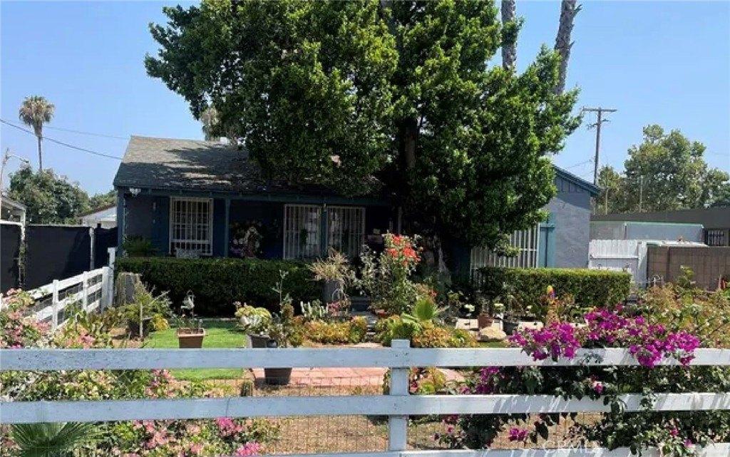 Property Image for 1533 E 1st