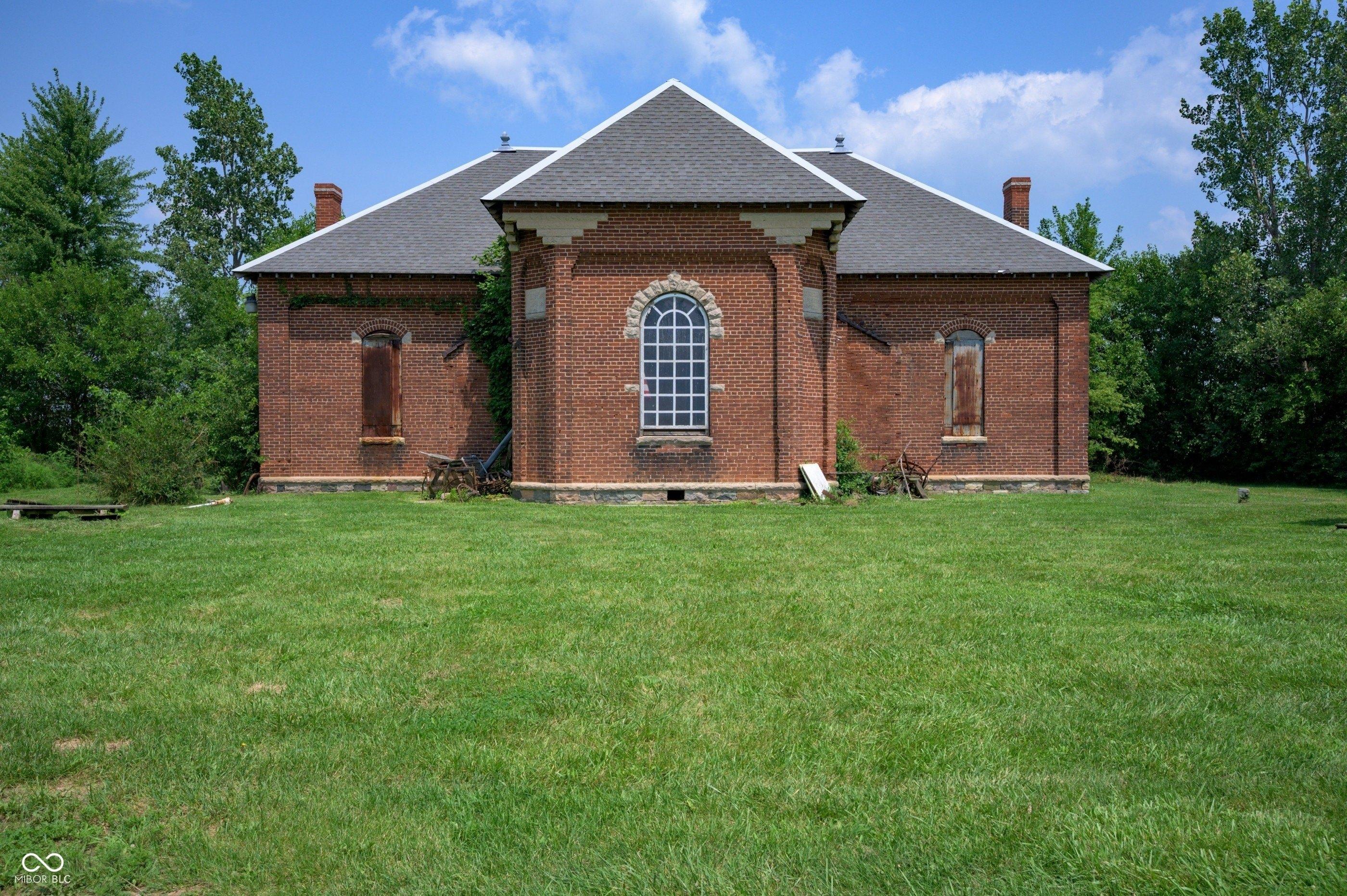 Property Image for 14520 E State Road 38 E