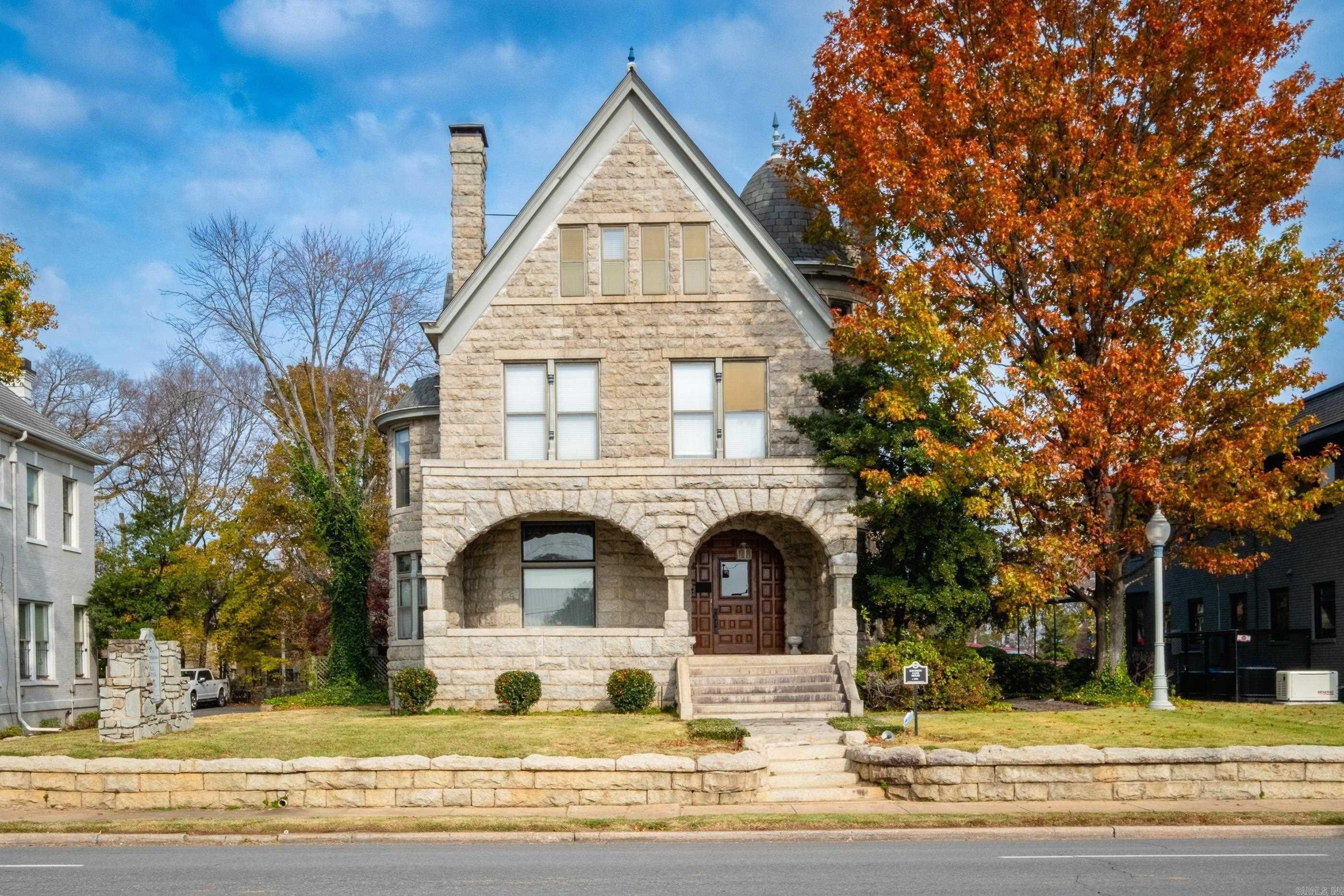 Property Image for 1010 W 3rd Street