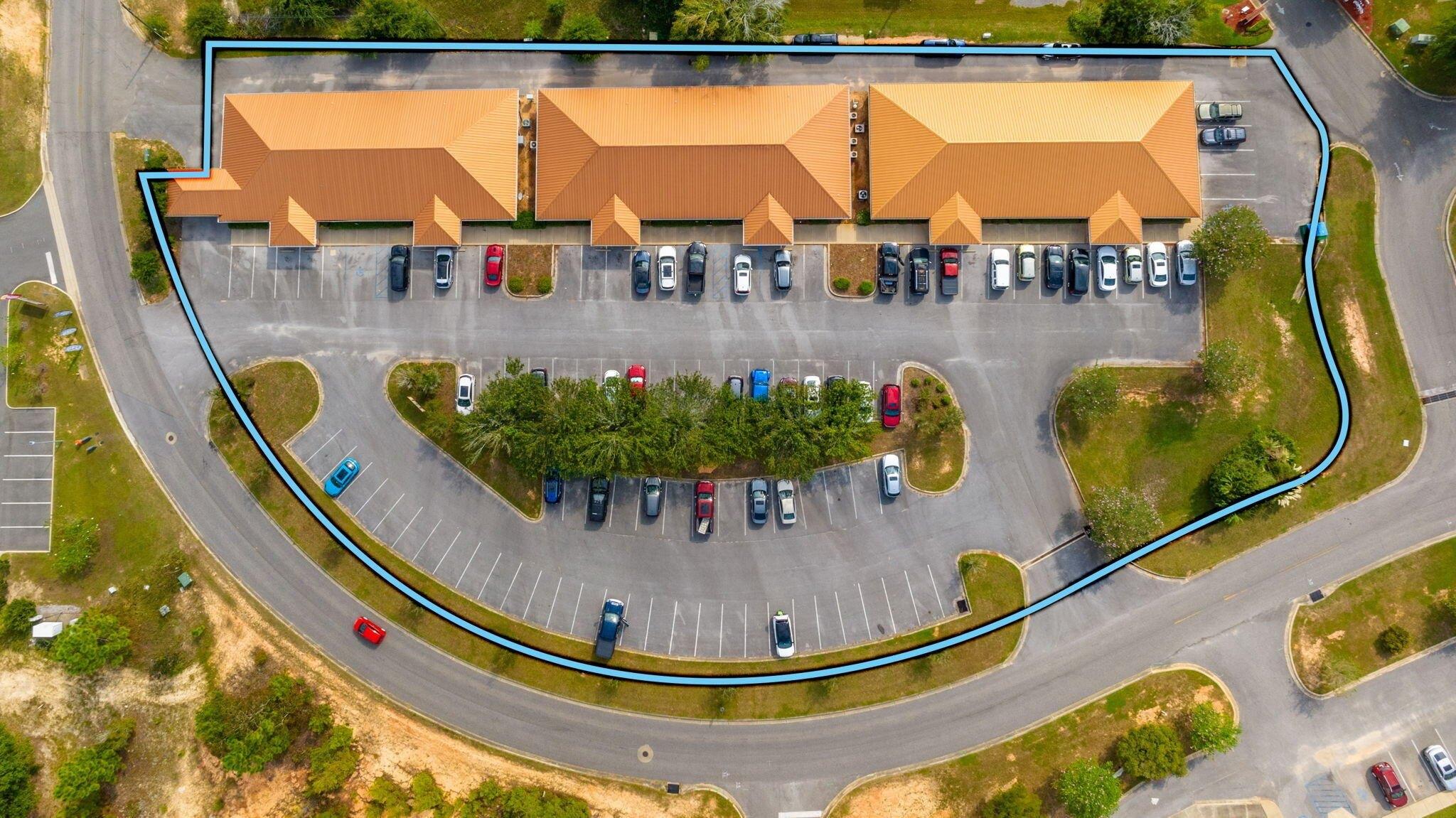 Property Image for 320-370 W Redstone Avenue