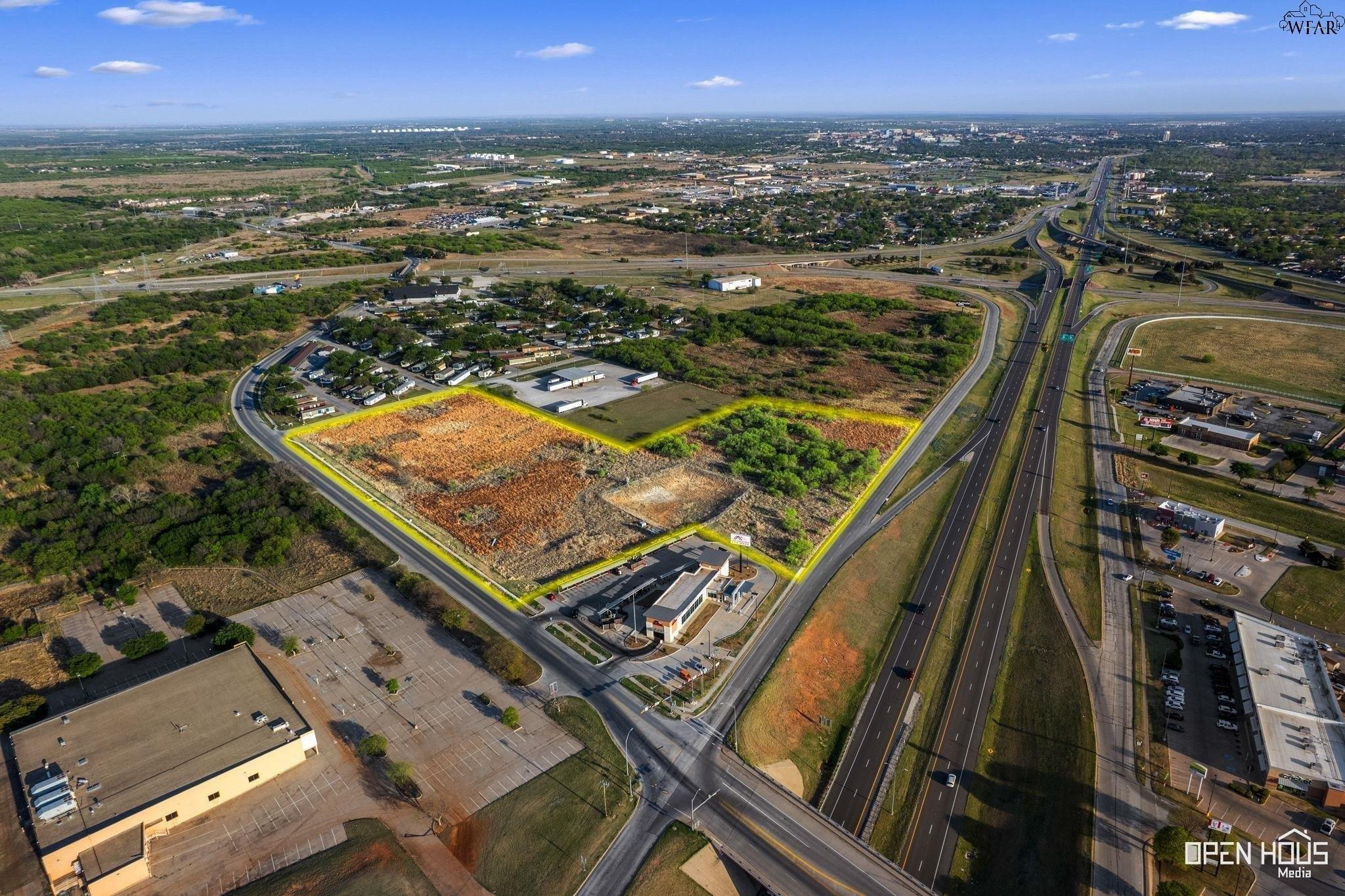 Property Image for 2221 AIRPORT DRIVE Behind I-44 All American Car Wash