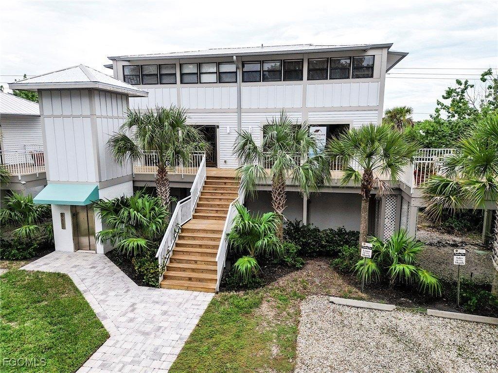 Property Image for 1149 Periwinkle Way 2